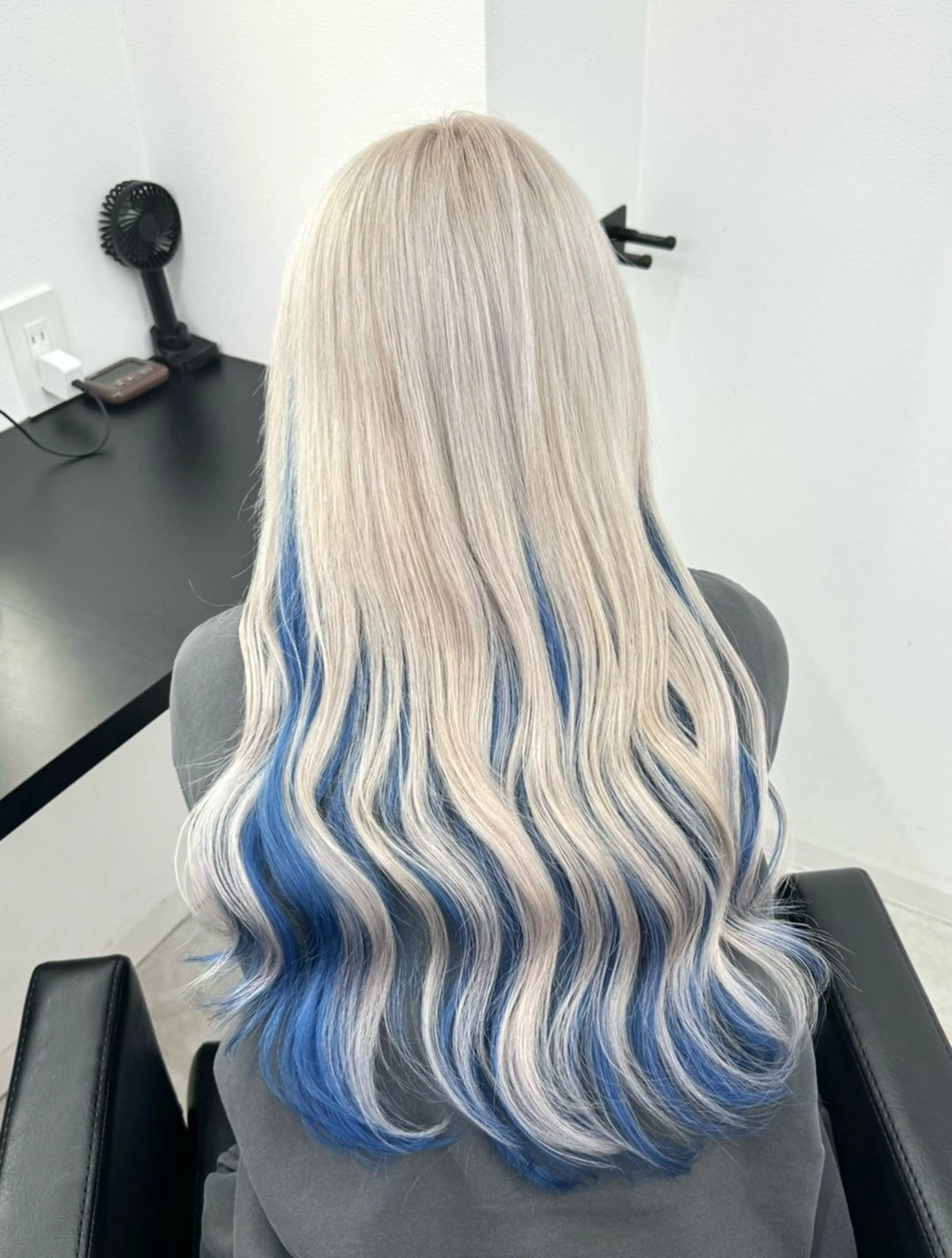 ロング カラー 池袋/カラー/ リオナのヘアスタイル