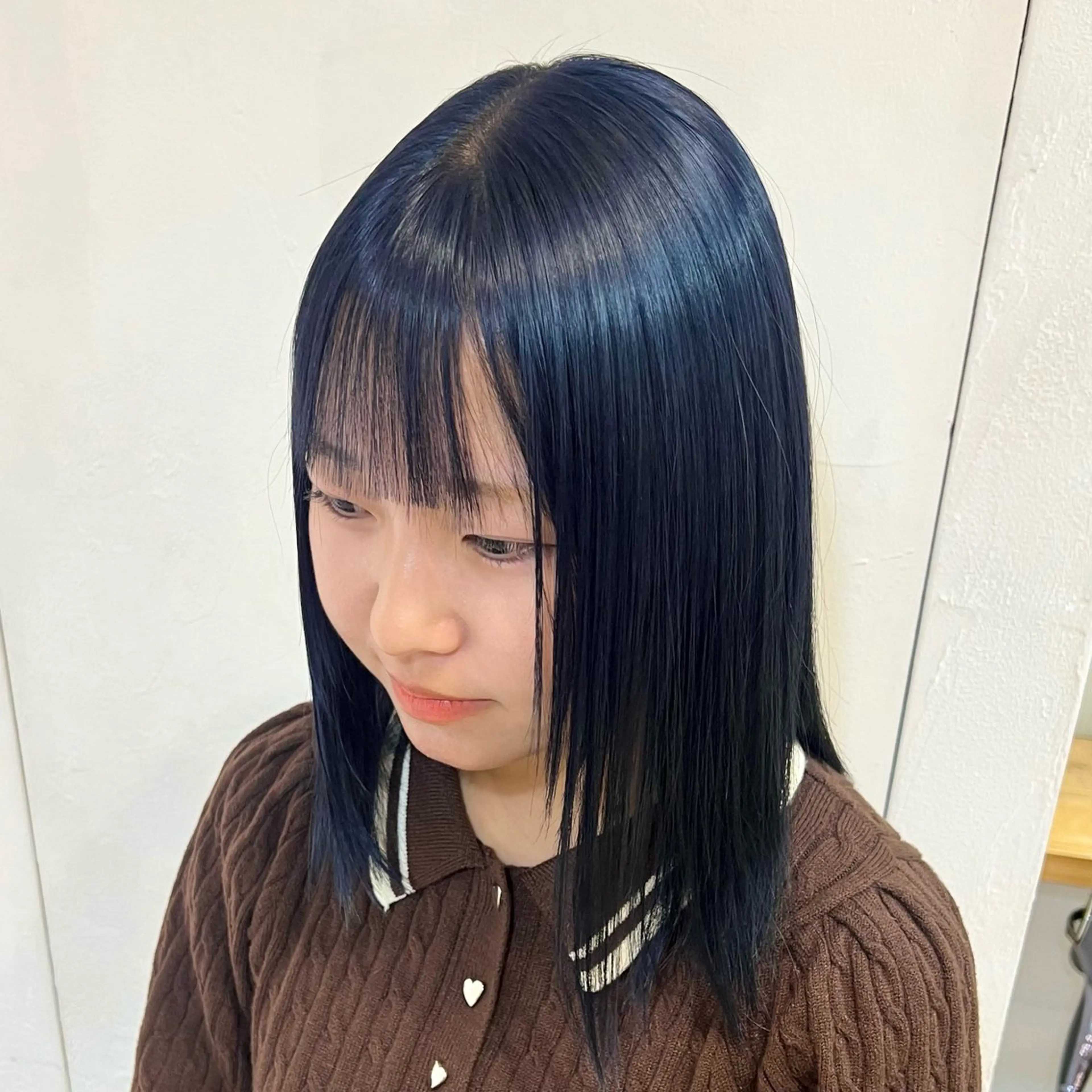 ミディアム ヘアカラー トリートメント Lomalia もえか/ボブパーマのヘアスタイル