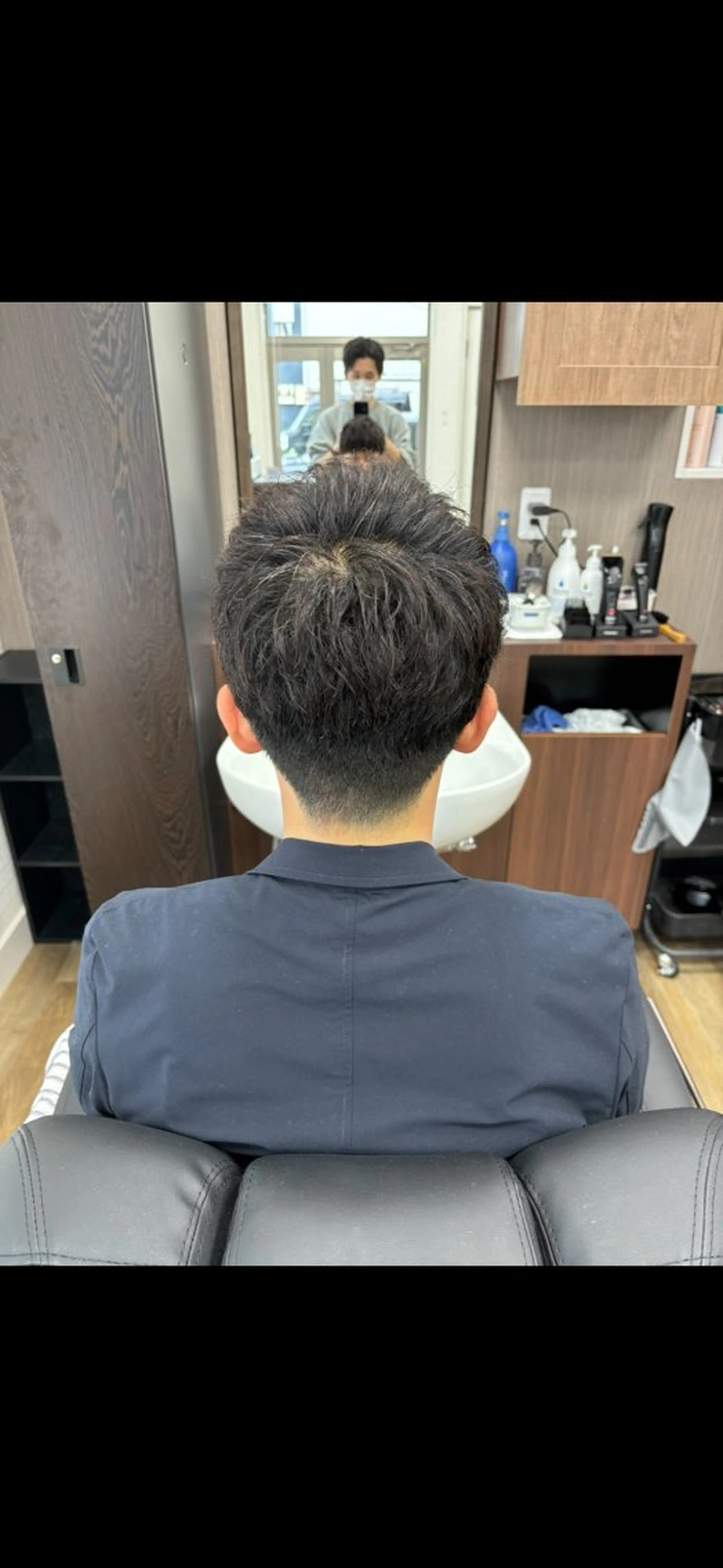 ショート メンズ 刈り上げ 濱口 翔伍のヘアスタイル