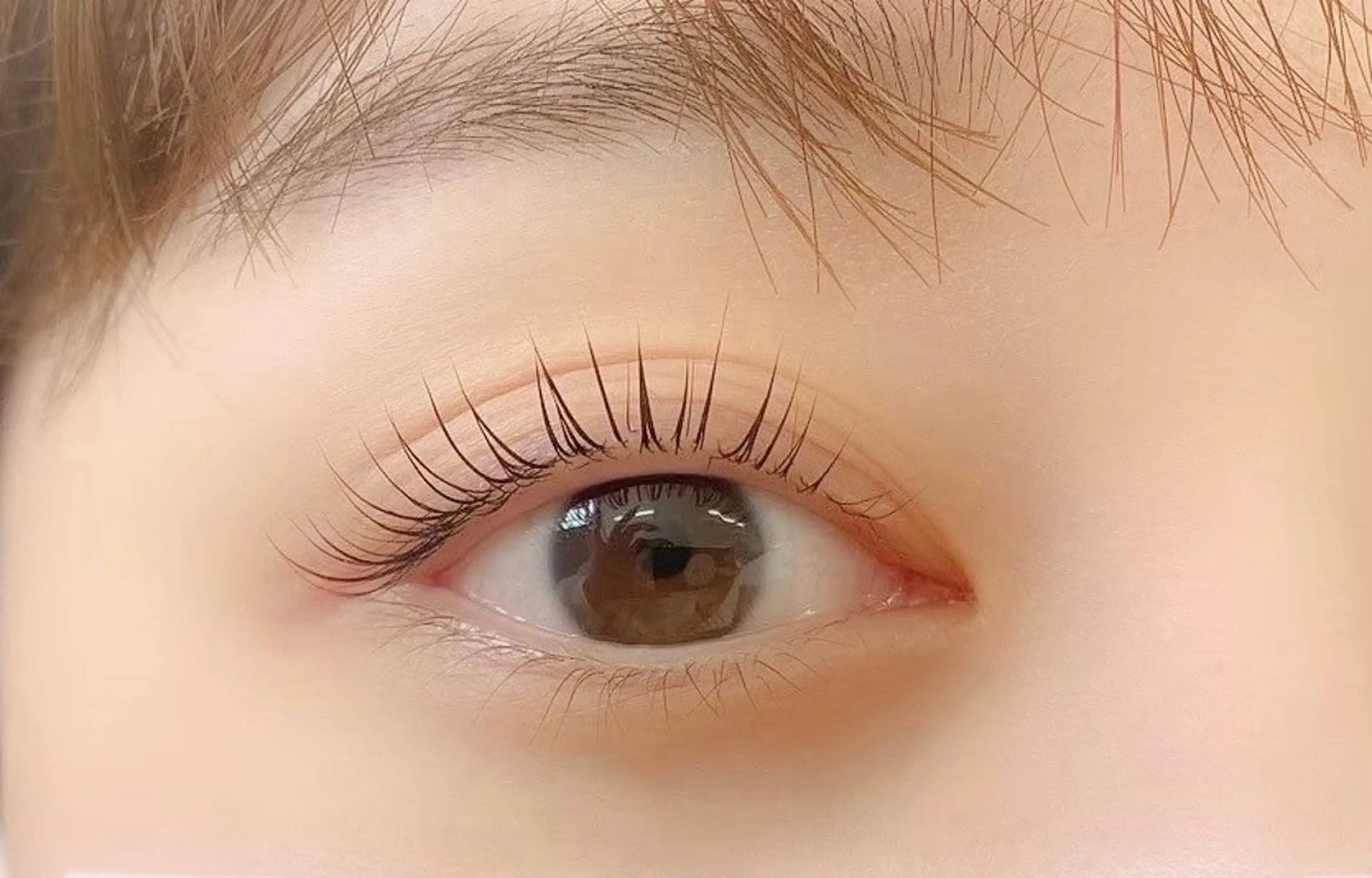 パリジェンヌラッシュリフトの写真