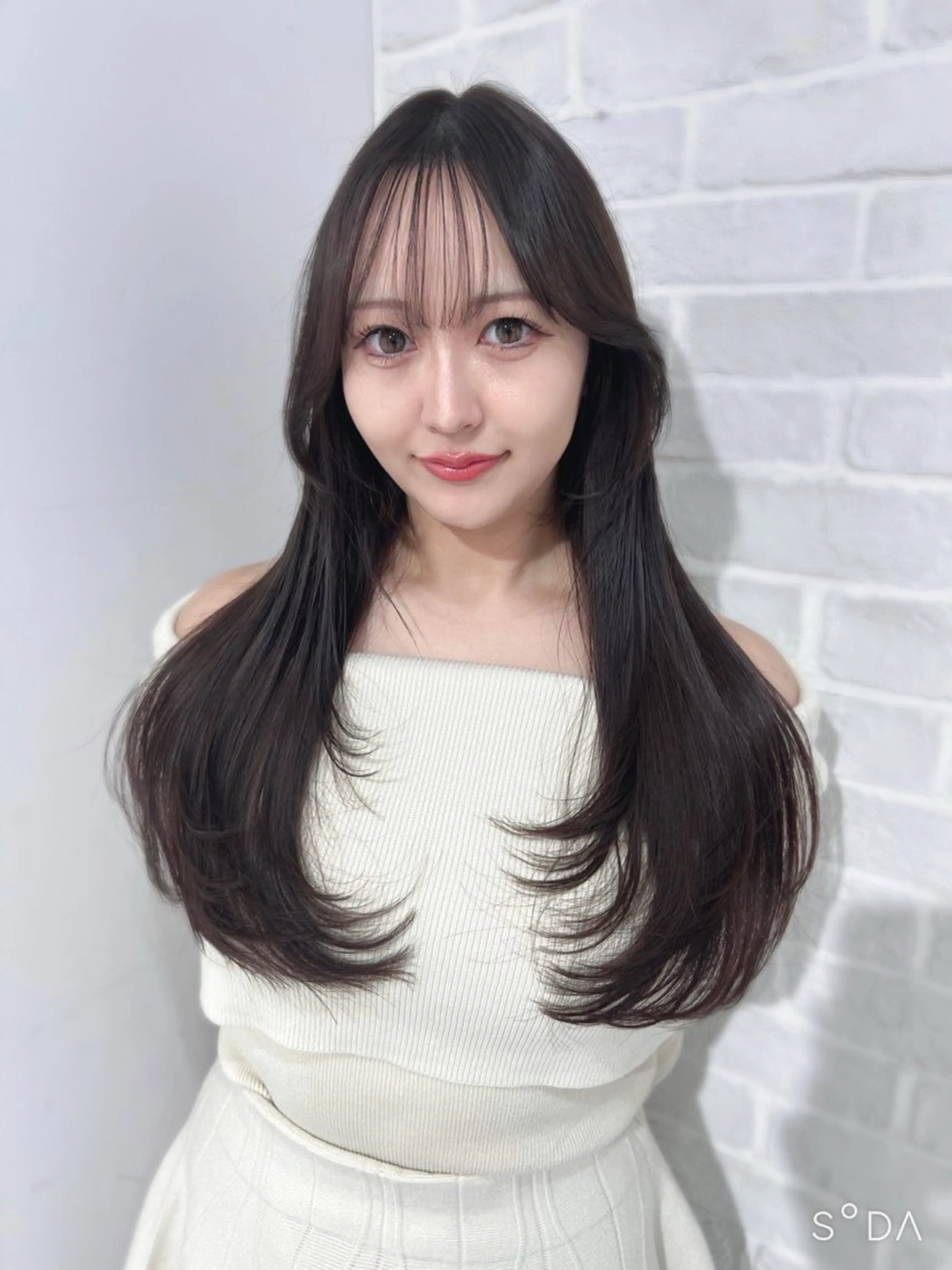 【リピーター限定価格】顔周りカット✂️➕透明感カラー💭➕保湿トリートメント🫧の写真