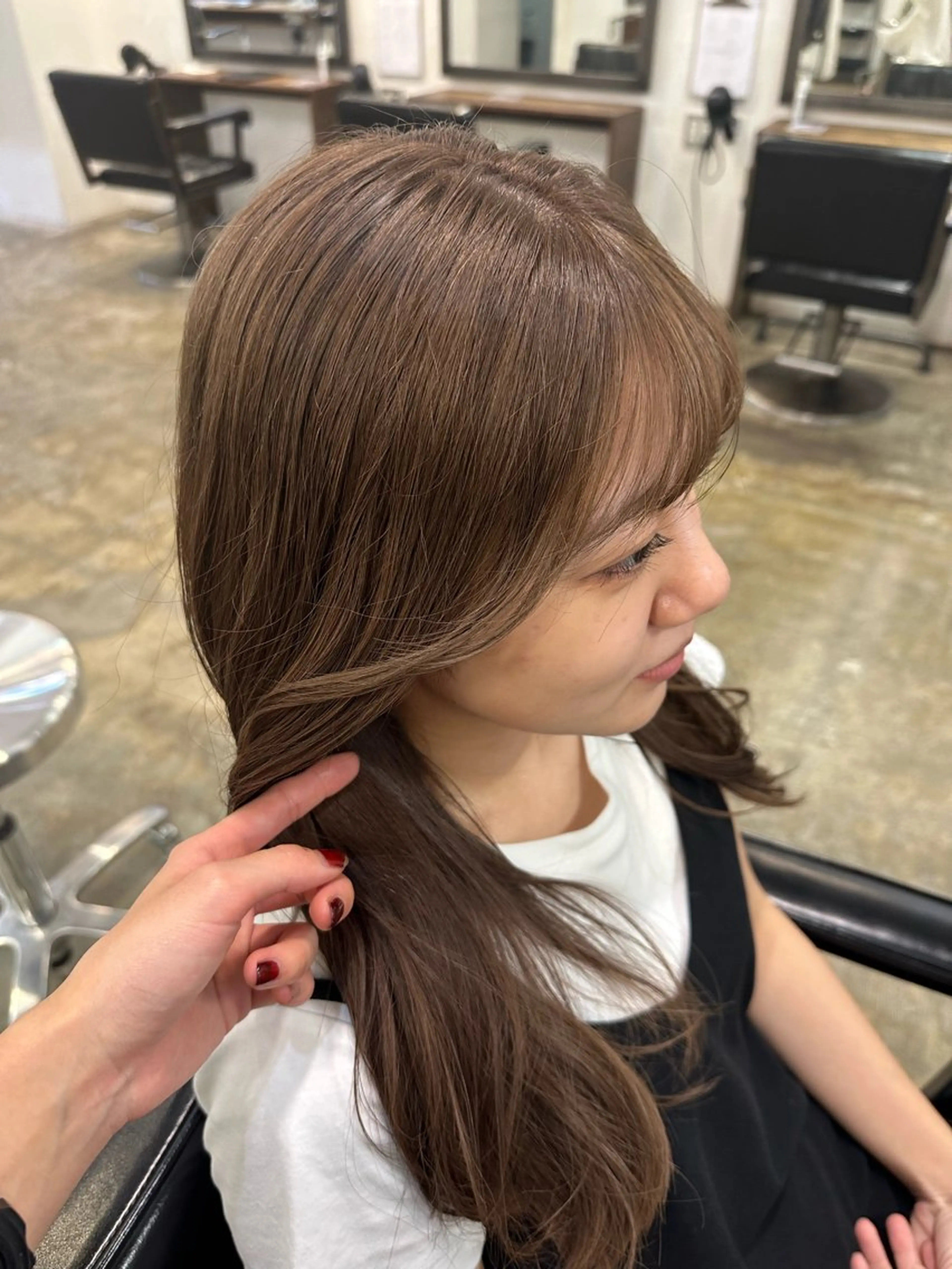 ロング ヘアカラー トリートメント 田口 樹理のヘアスタイル