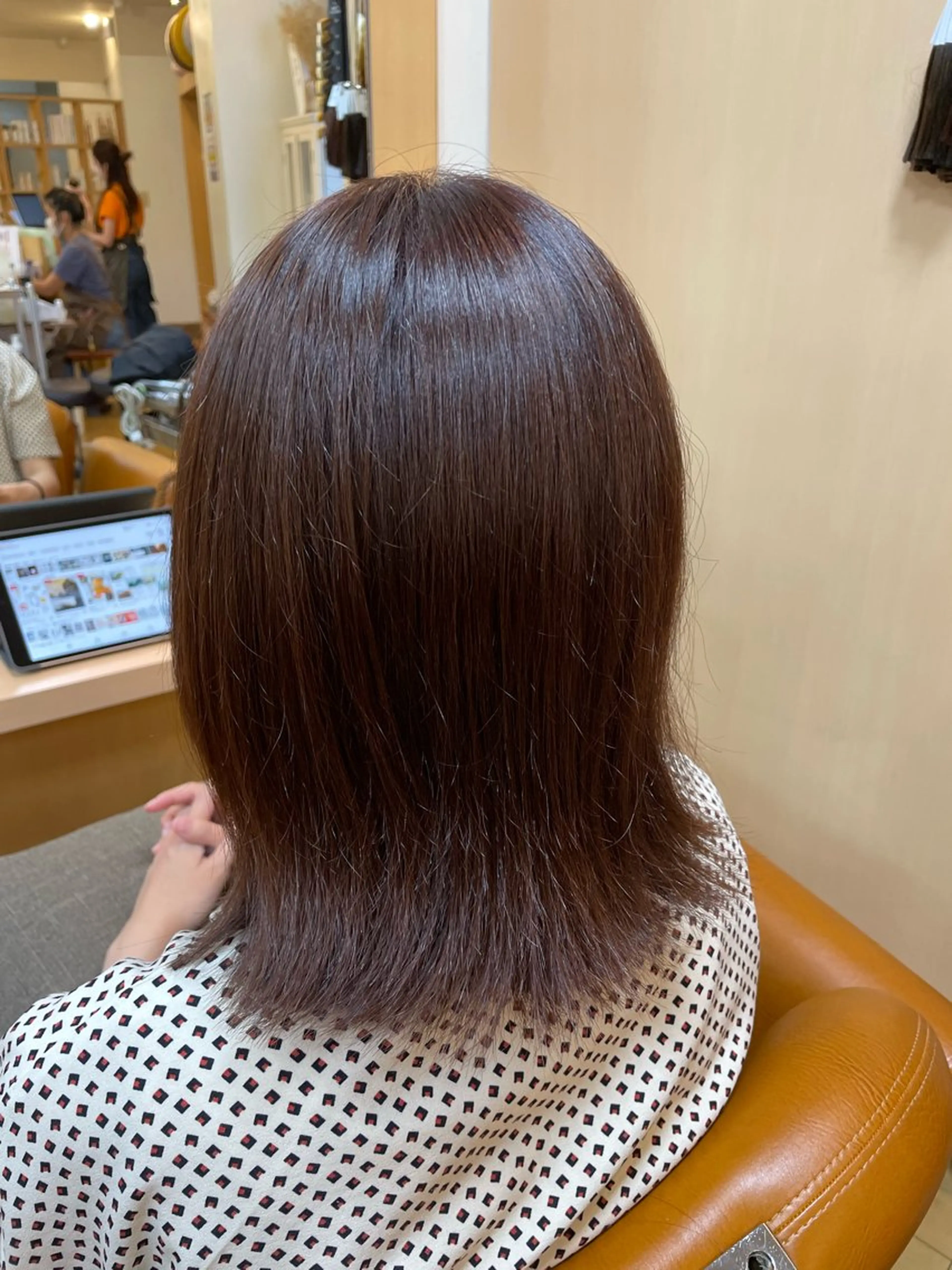 ミディアム カラー ブラウンカラー ピンクカラー ピンクブラウン 韓国ヘア 🤍中西麻友🤍のヘアスタイル