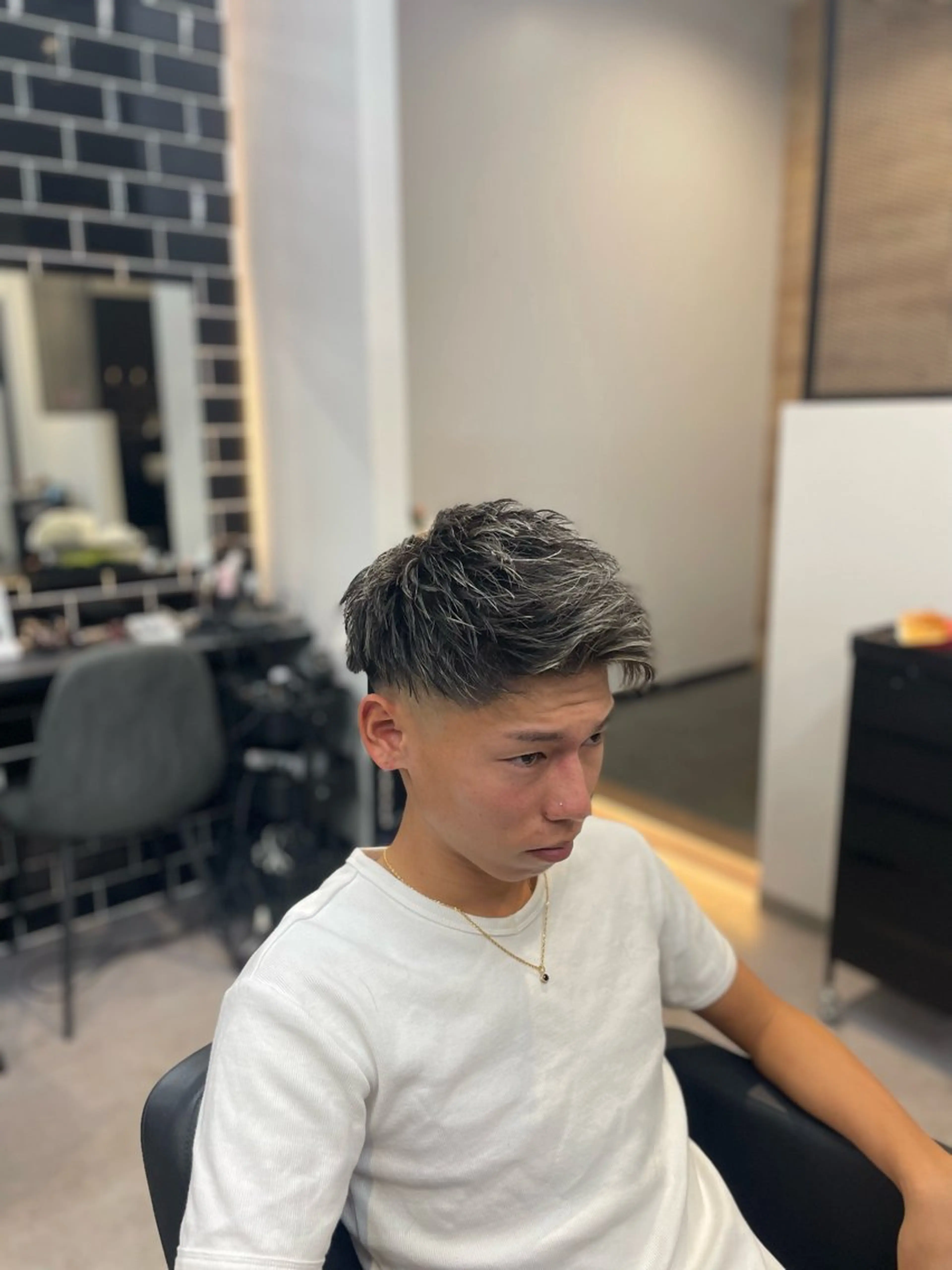 メンズ フェードカット モヒカン 清藤 竜輝のヘアスタイル