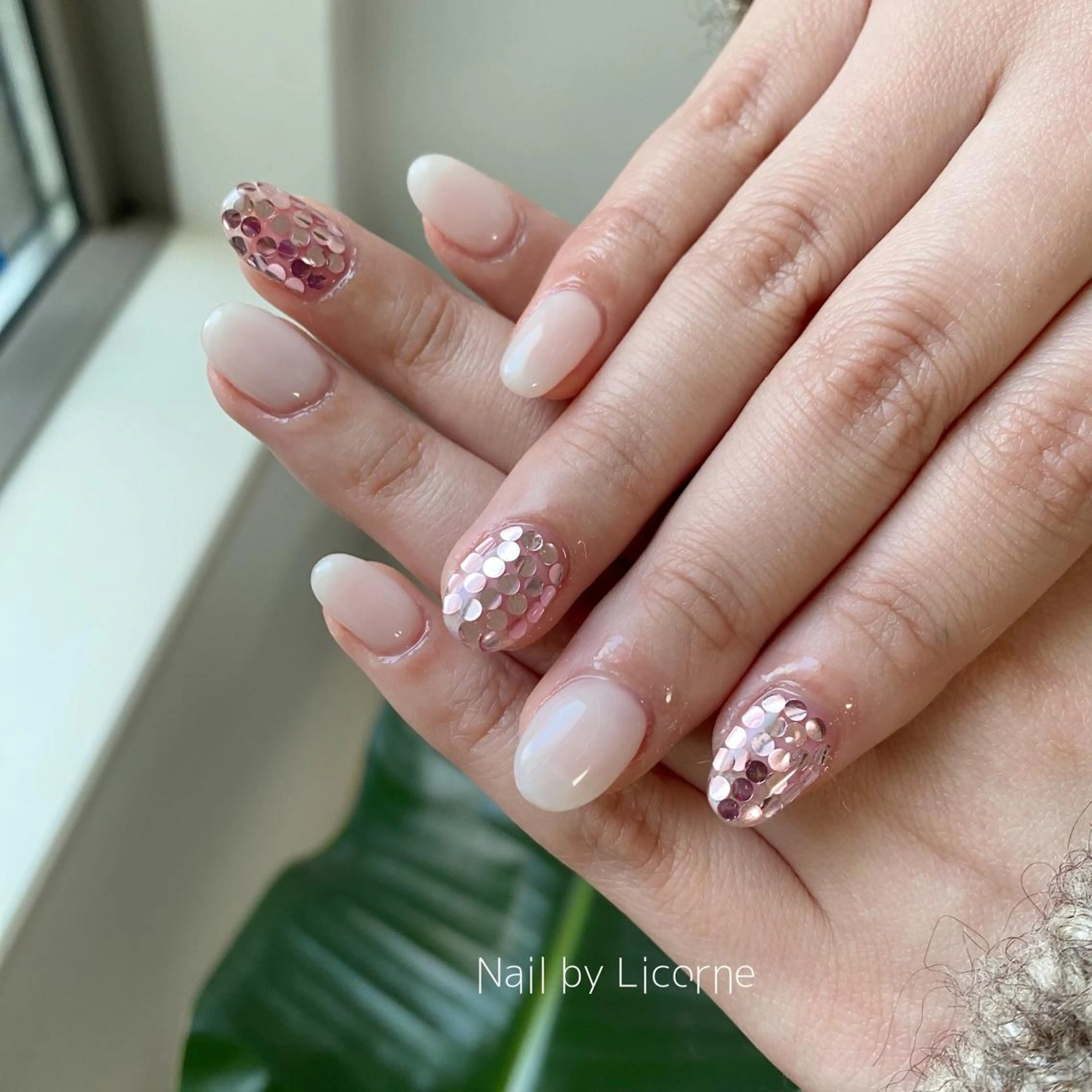 ネイル アートネイル オーロラネイル フレンチネイル 氷ネイル・うるうるネイル マグネットネイル ハンドネイル Nail by Licorneのネイルデザイン