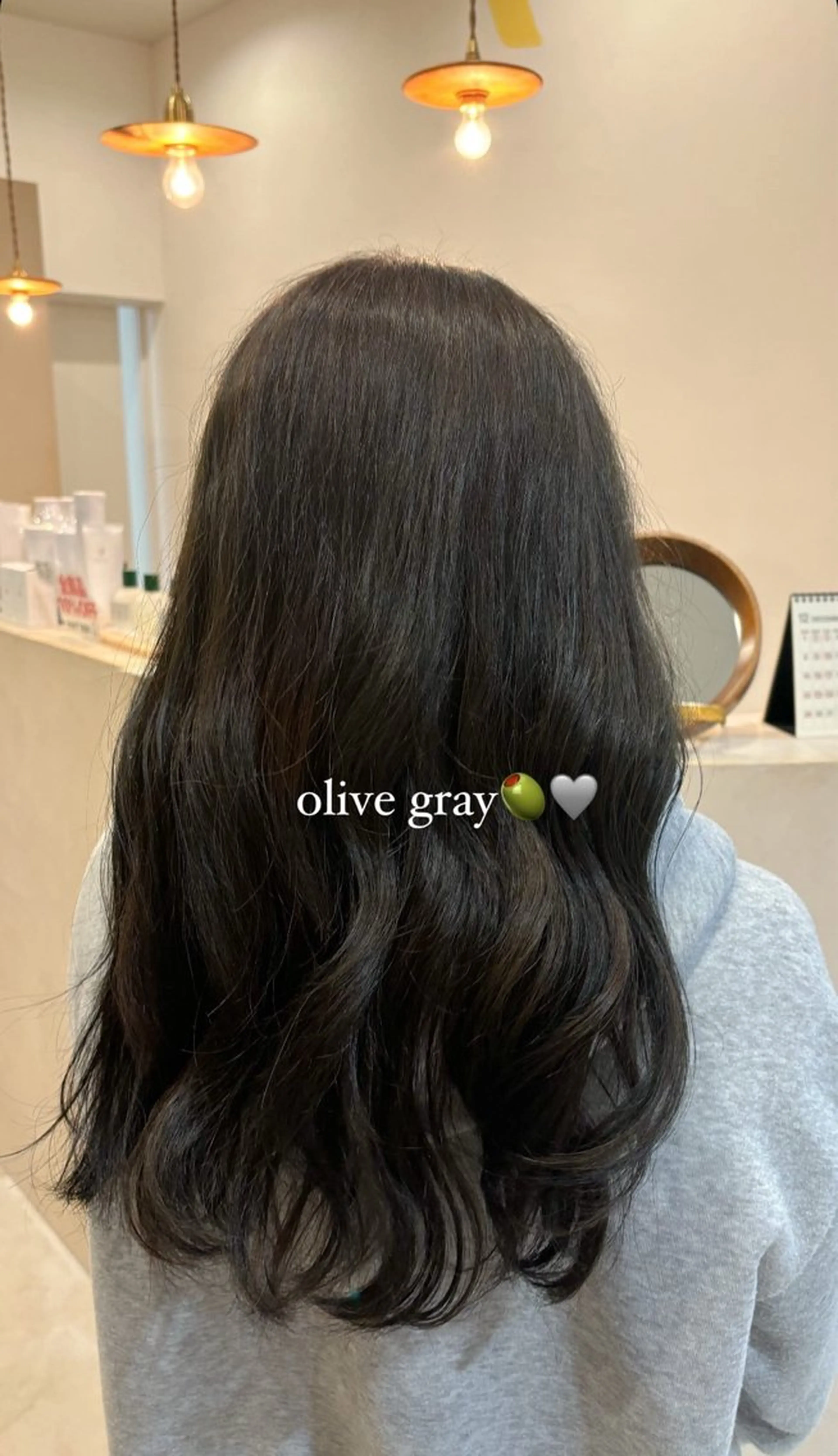 ロング カラー オリーブカラー 服部　心春 ｜カラーモデル募集のヘアスタイル