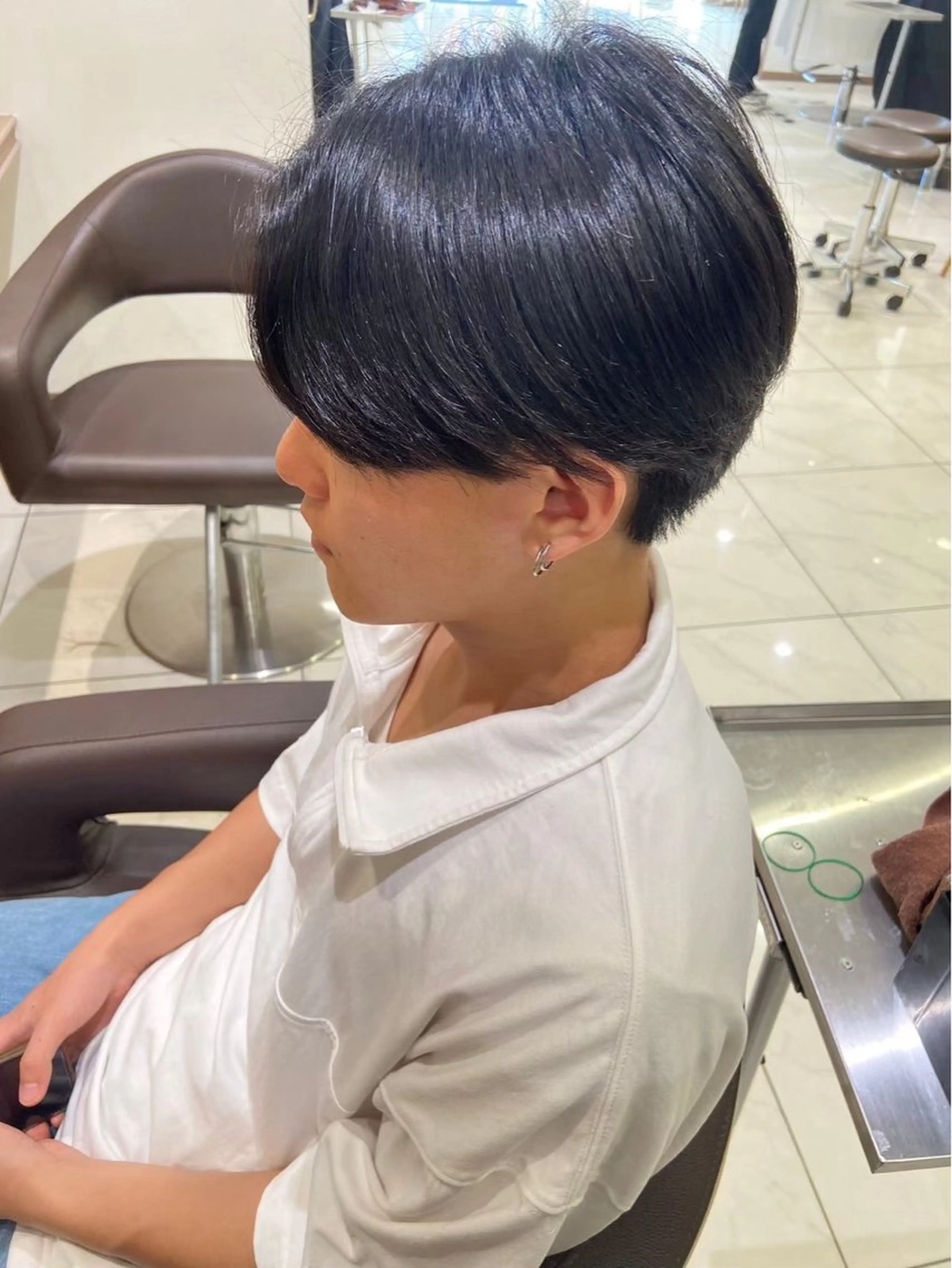 ショート 🌱脱白髪染め特化 🌱岡田将英のヘアスタイル
