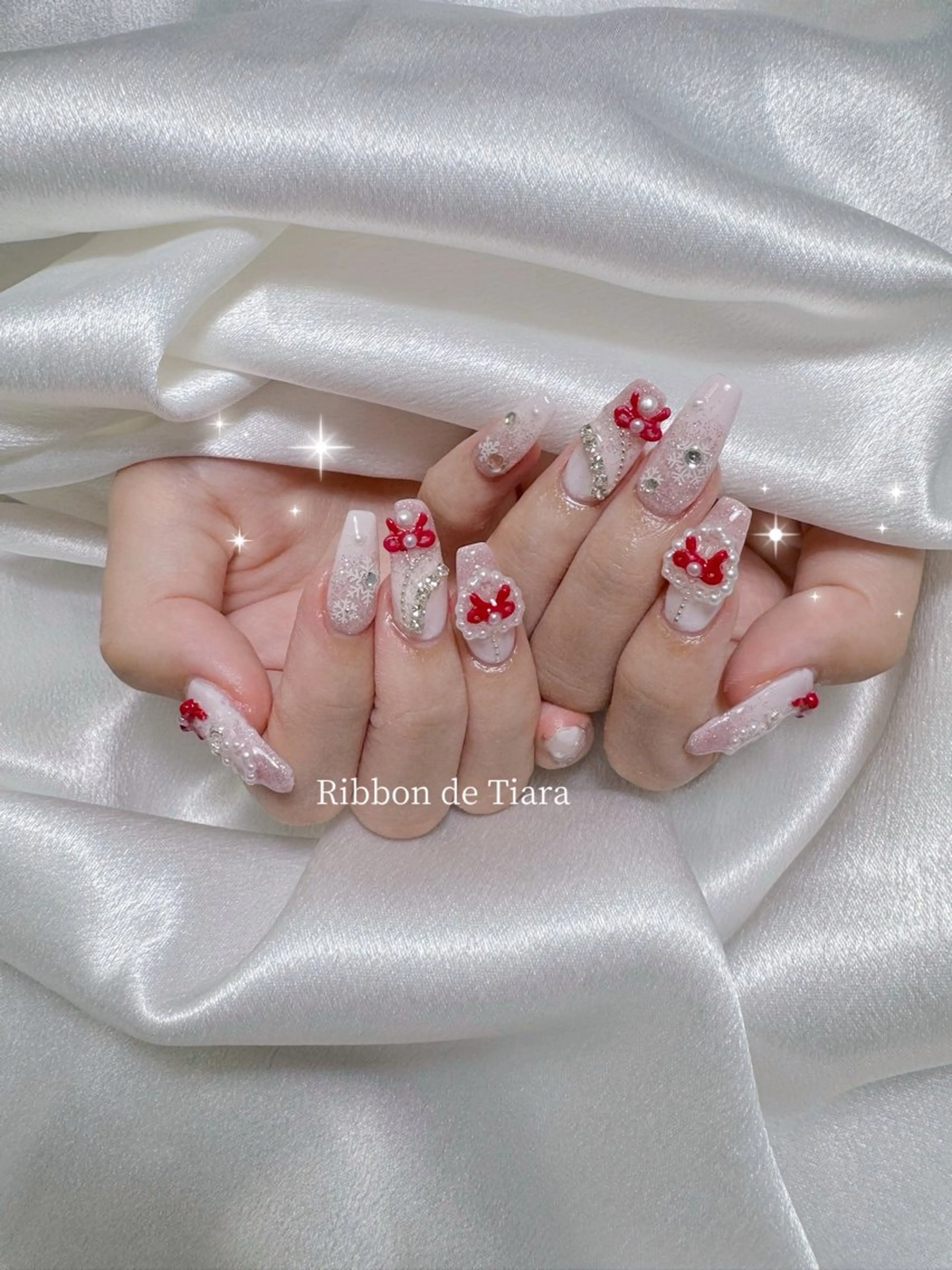 ネイル ハンドネイル オーナーネイリスト MAKIのネイルデザイン