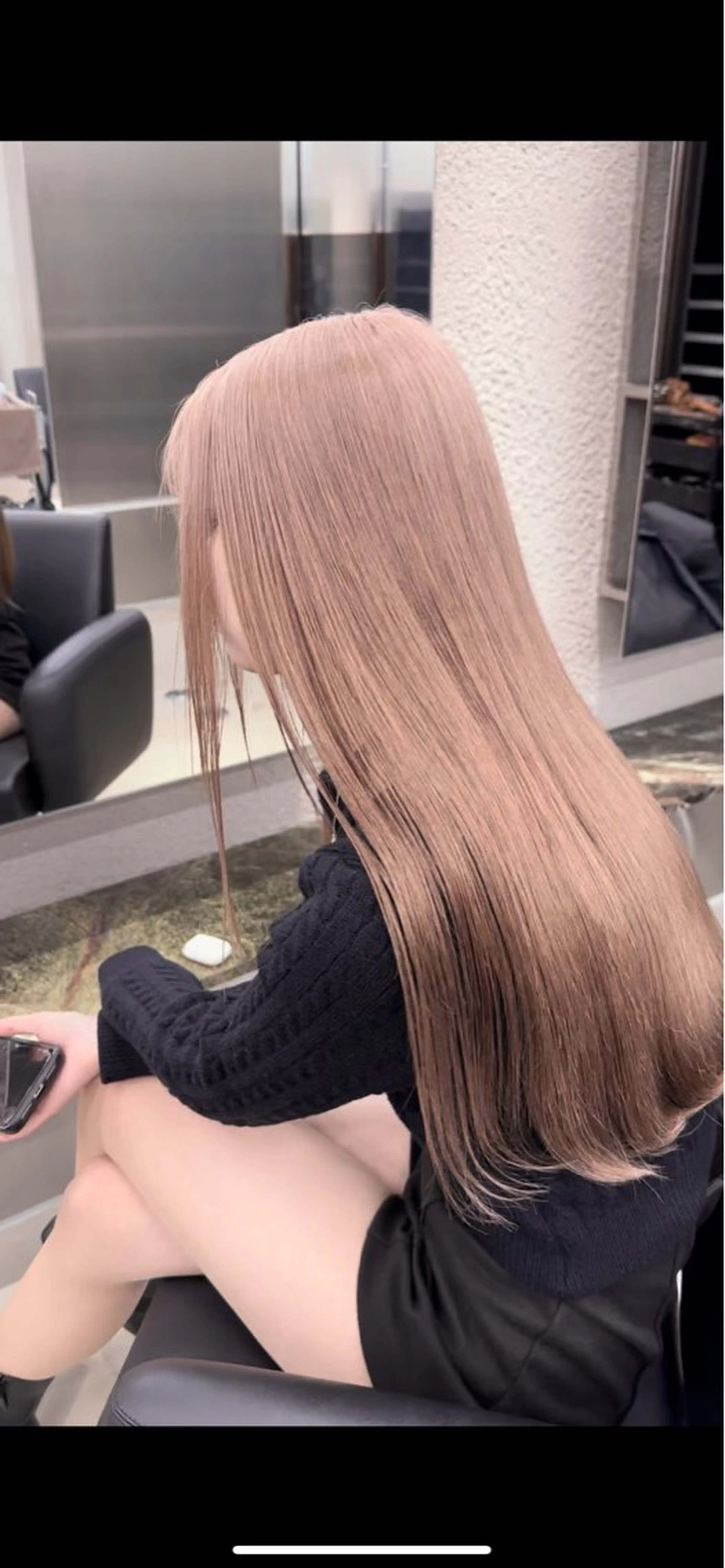 ロング レイヤーカット トリートメント ヘアカラー ハイトーン/ ブリーチ/縮毛矯正のヘアスタイル