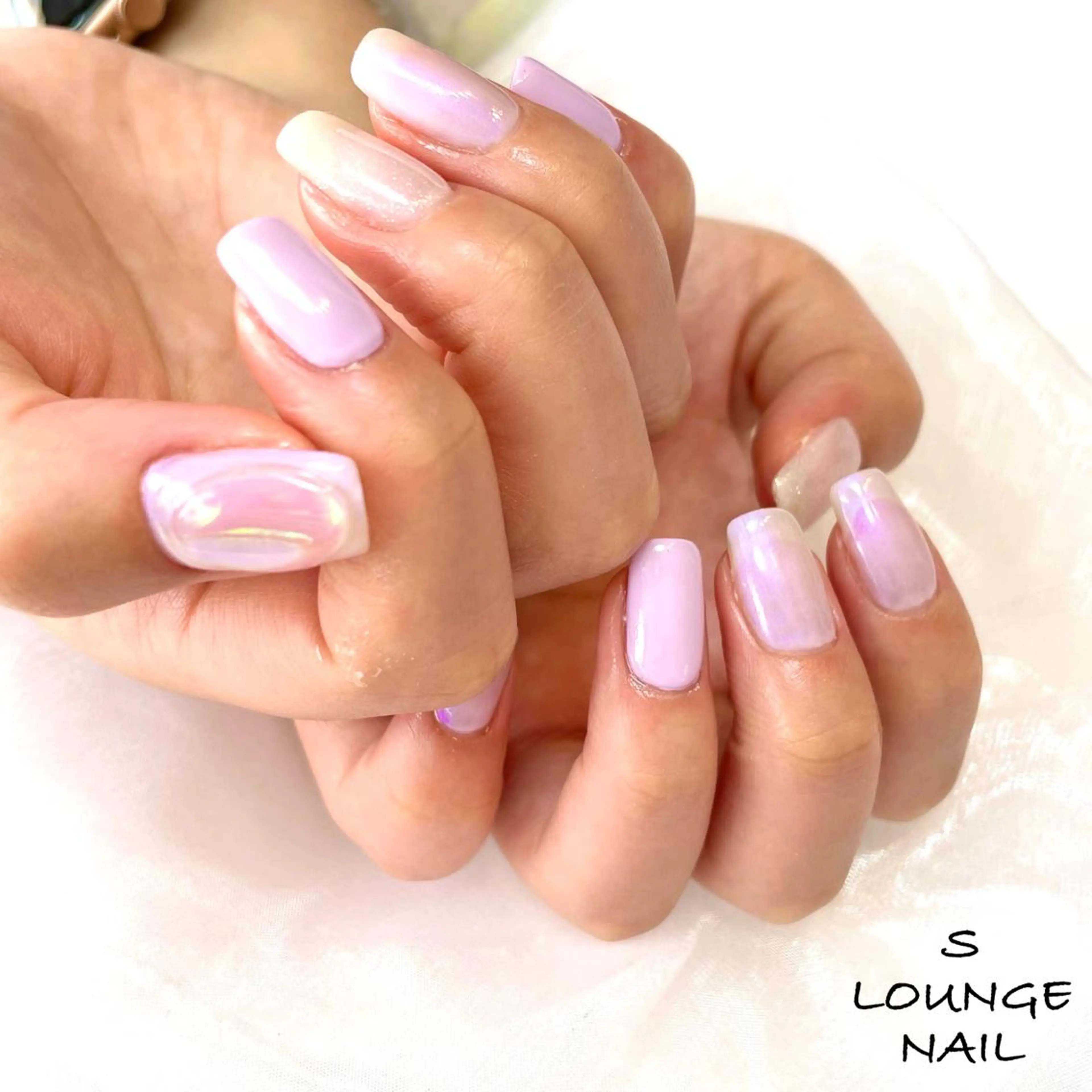 ネイル アートネイル ワンカラーネイル ハンドネイル フットネイル S LOUNGE NAIL所属・パーツたくさん🍓 SUMIのネイルデザイン