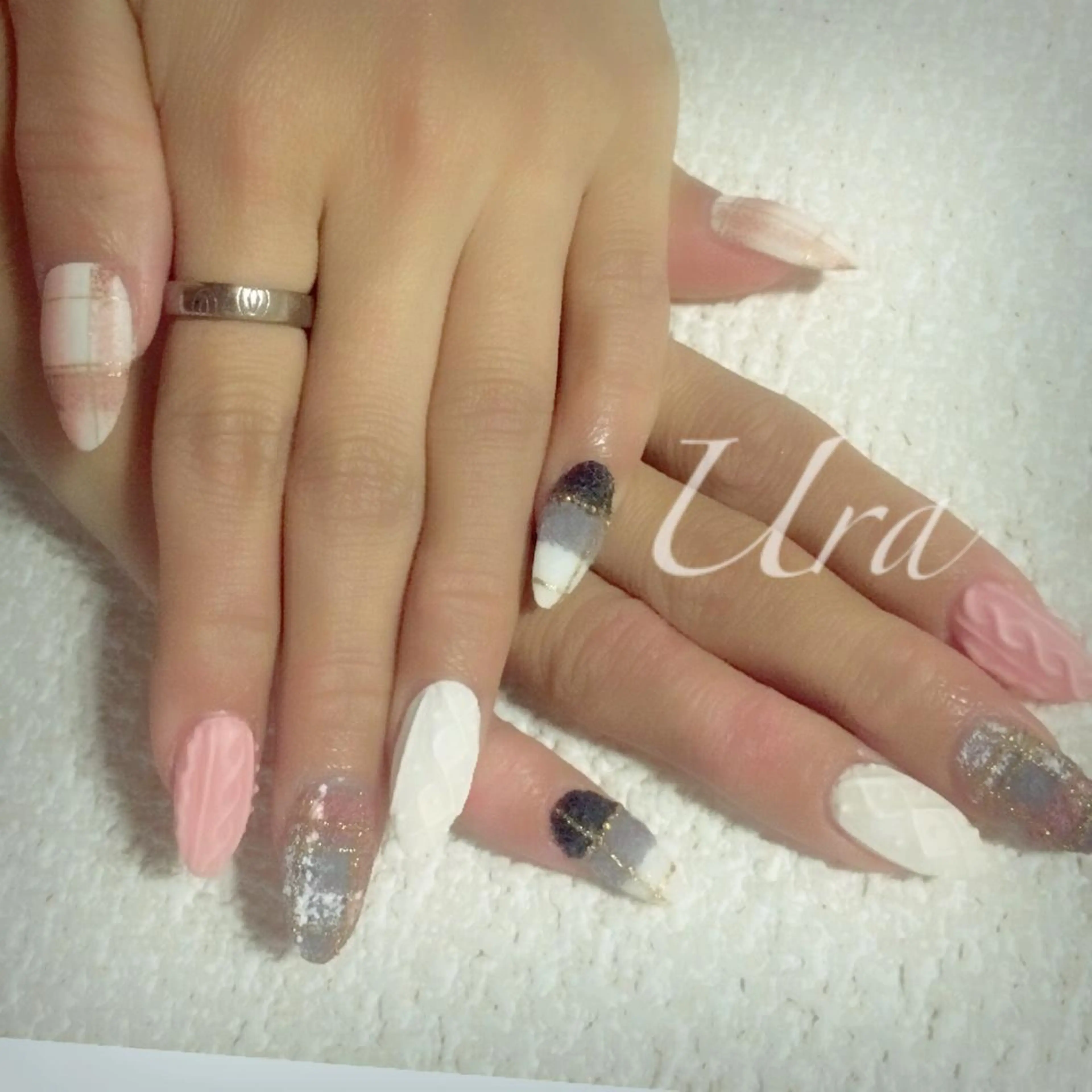 ネイル UrakoNail 《nail》のネイルデザイン