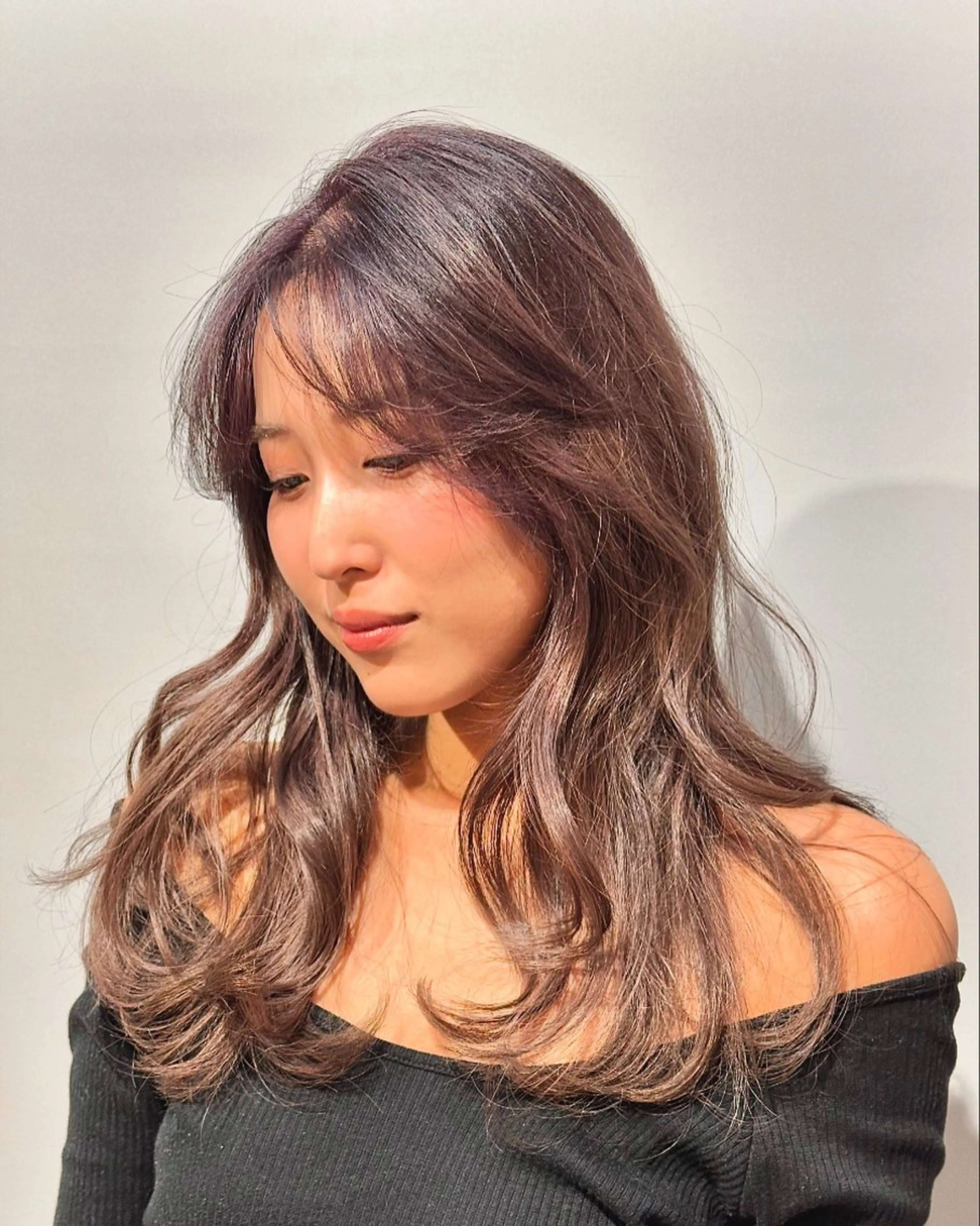 セミロング 顔周りカット レイヤーカット ✂︎cadre✂︎ 🪶かまだれいし🪶のヘアスタイル