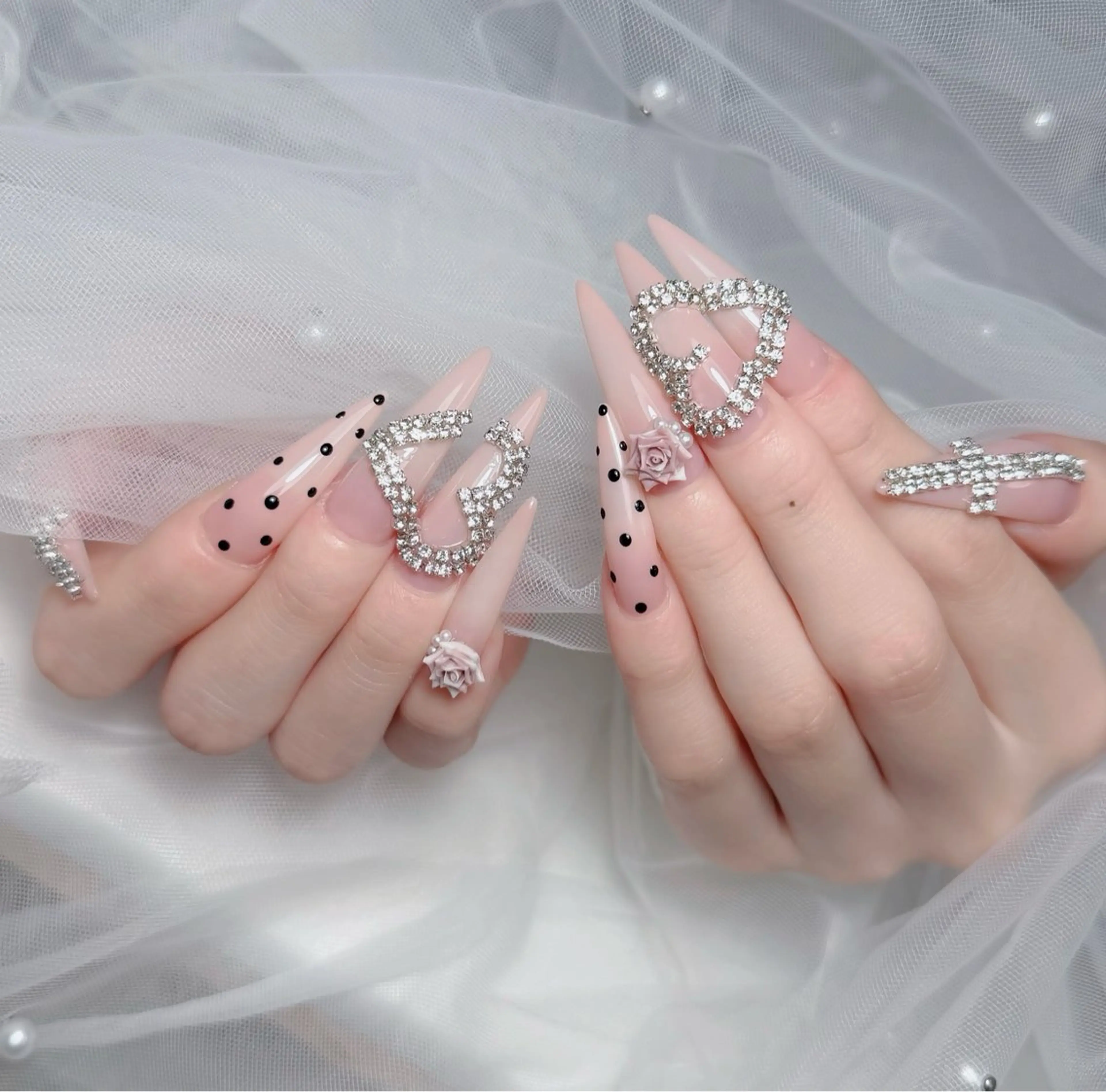 ネイル アートネイル 韓国ネイル 持ち込み ワンホンネイル ハンドネイル Lenie Nail Salonのネイルデザイン