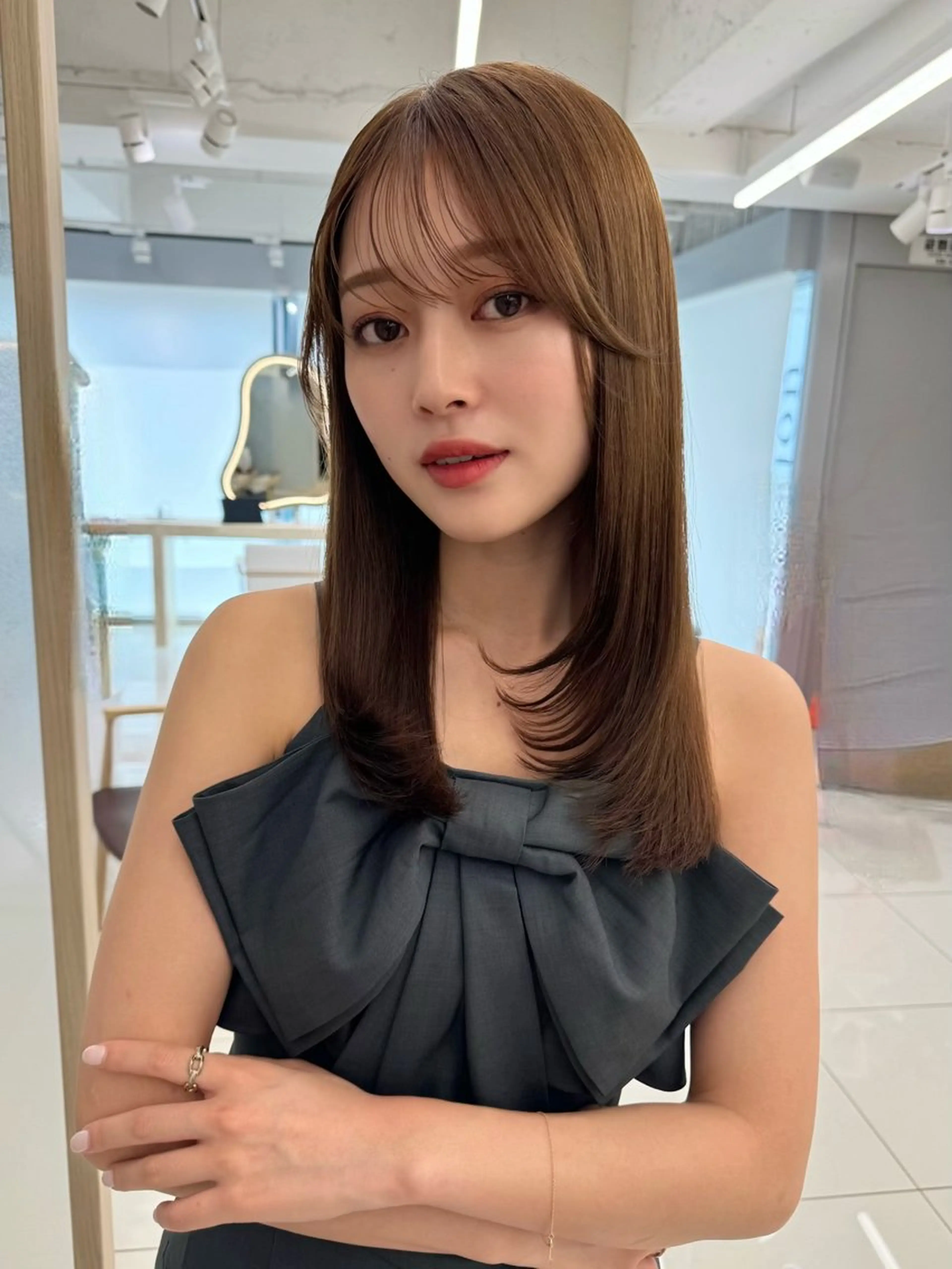 セミロング 顔周り🇰🇷韓国 レイヤー/いづみ💞のヘアスタイル