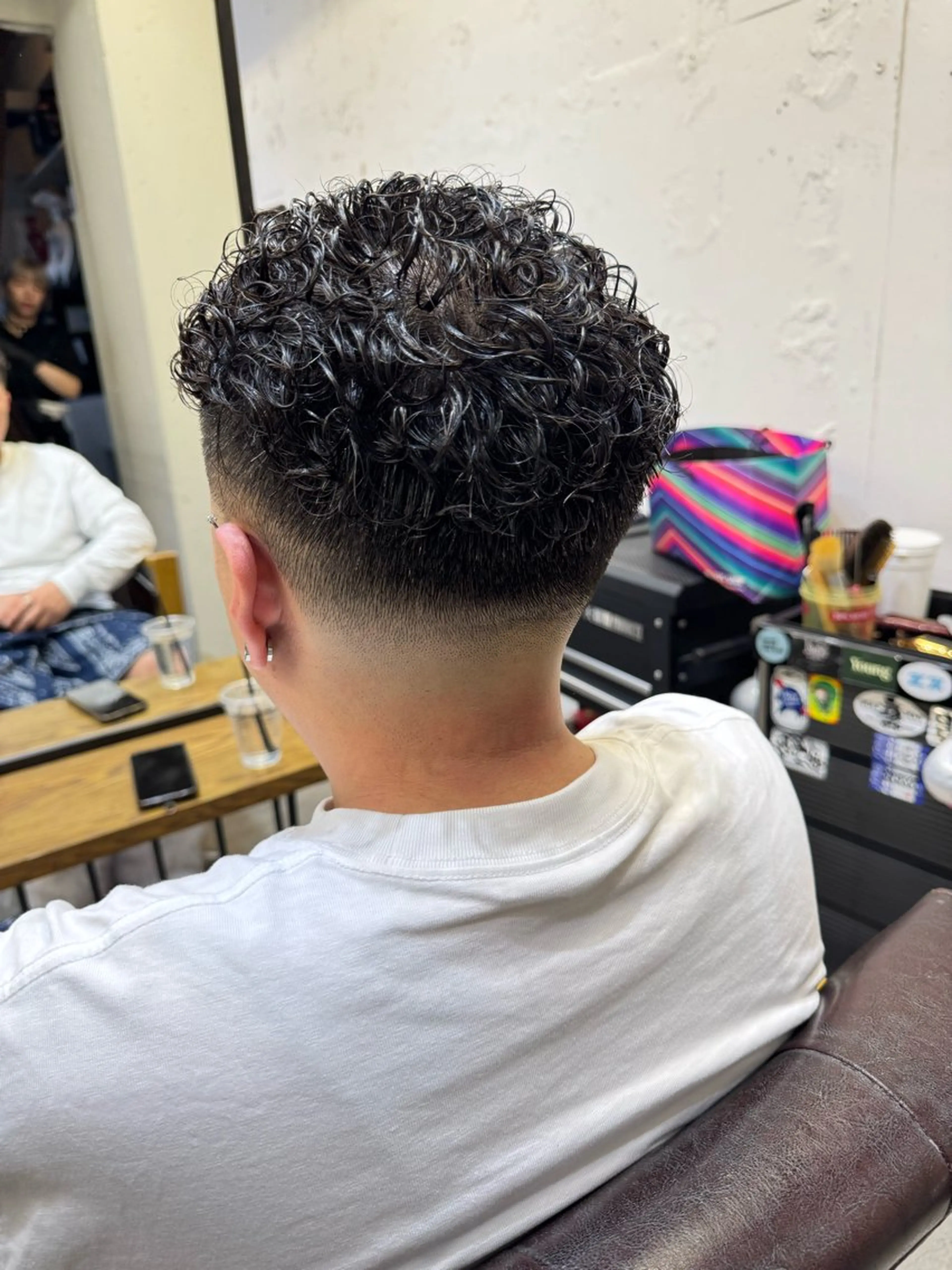 ショート パーマ メンズ フェードカット メンズパーマ メンズショート スキンフェード スパイキーショート カット パーマ トリートメント 💈メンズ特化💈 TASUKUのヘアスタイル