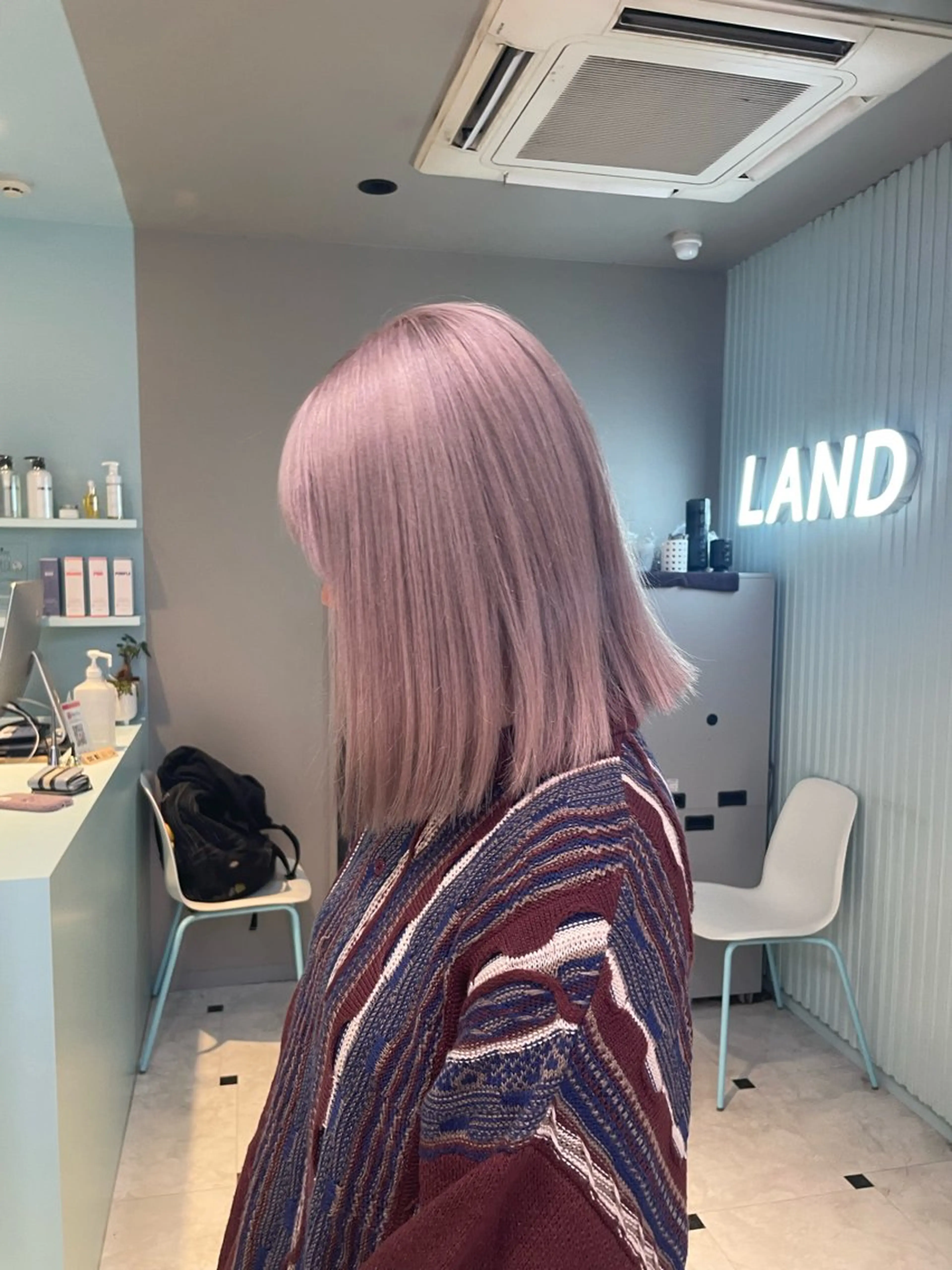 ミディアム ブリーチ✖️ 縮毛LANDのヘアスタイル