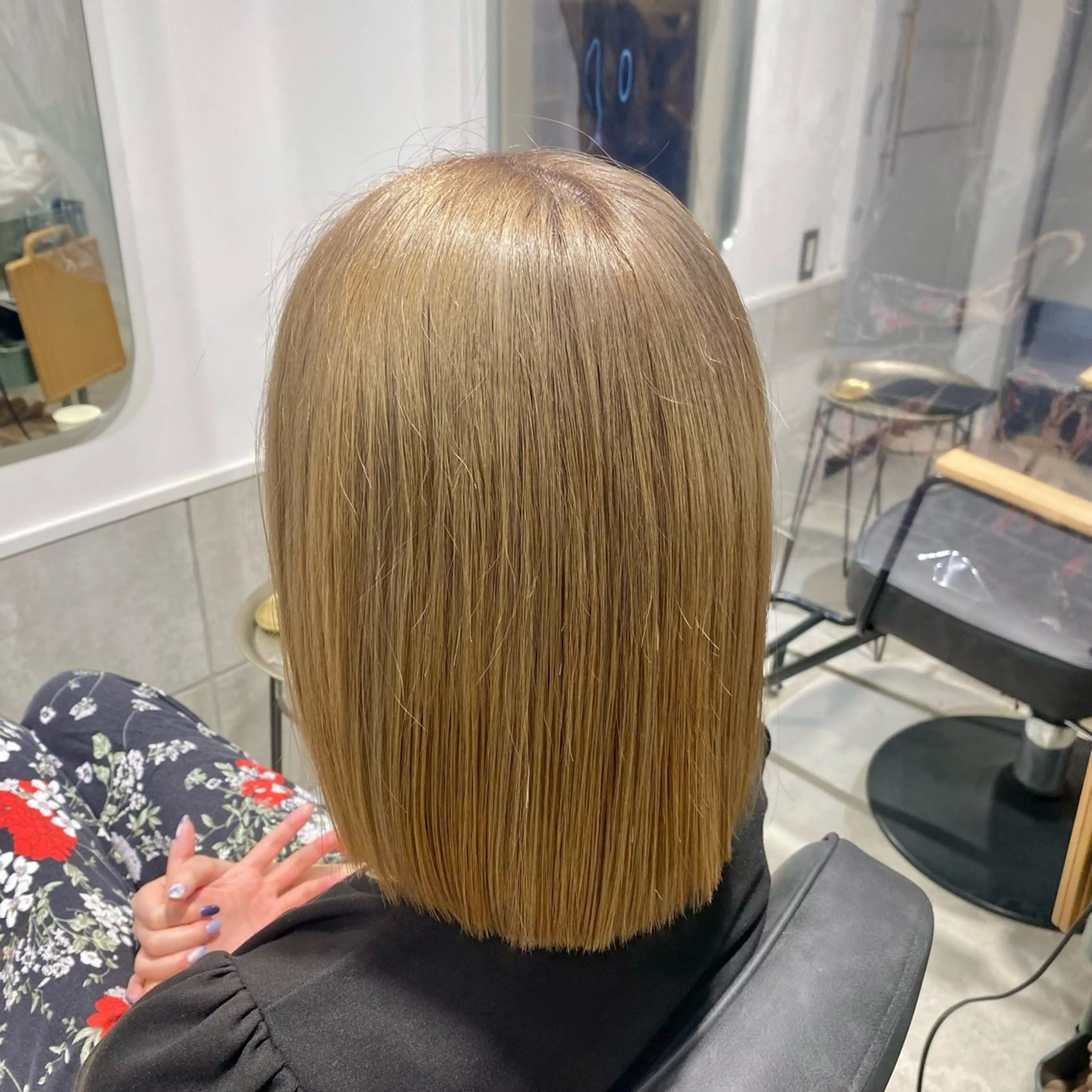 ミディアム 切りっぱなしボブ ボブ 𝐇𝐢𝐧𝐚 ⟡.·のヘアスタイル