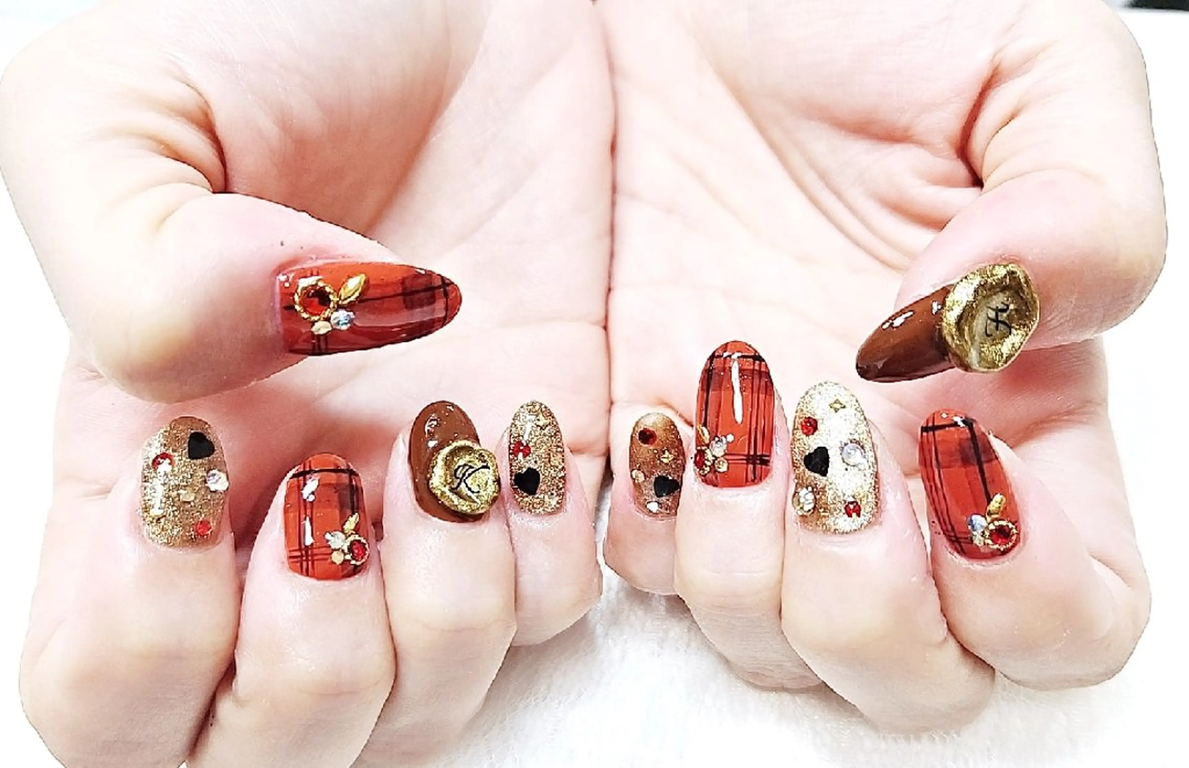ネイル Nailsalon  Wisteriaのネイルデザイン