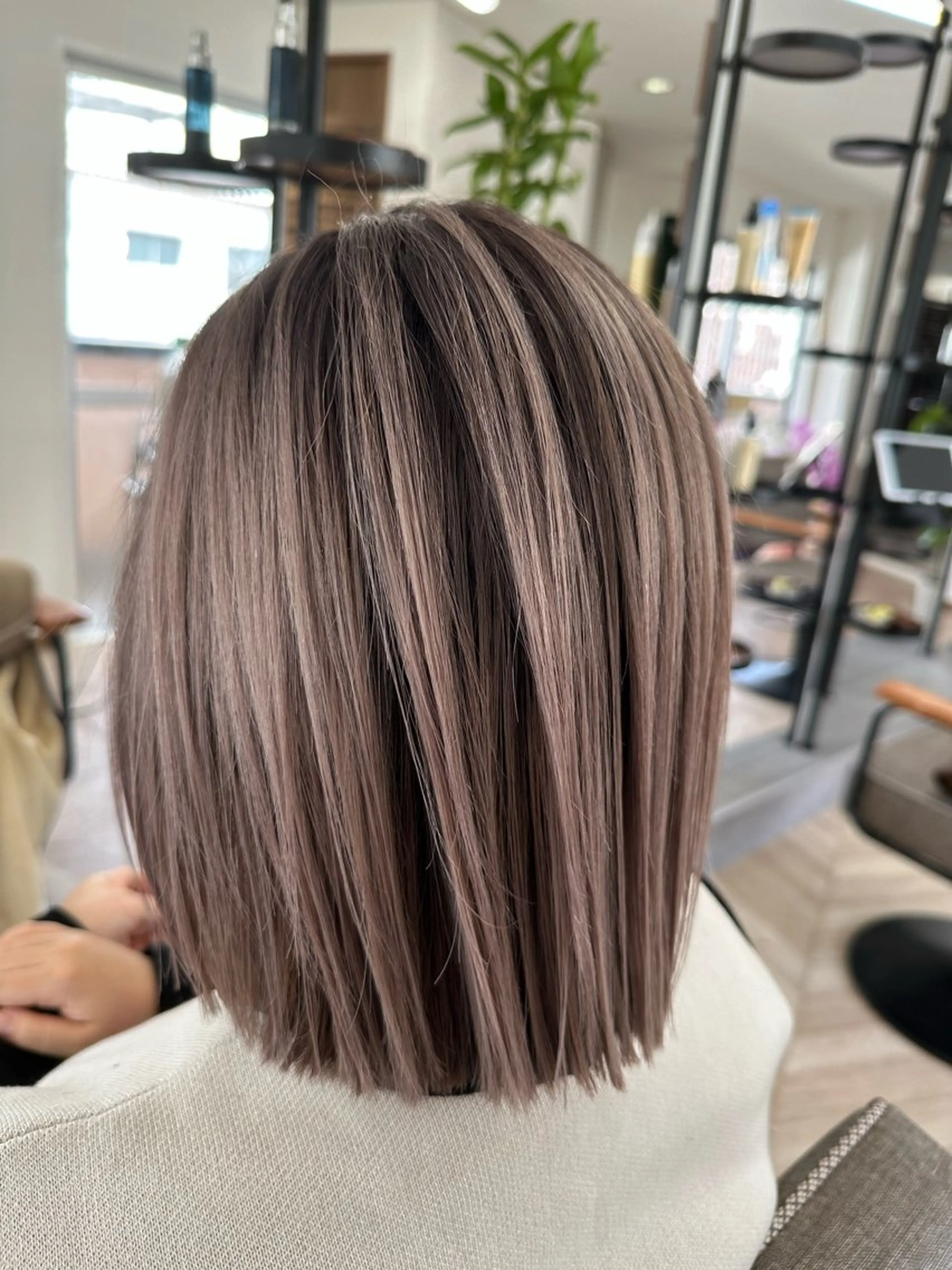 ショート カラー be flotのヘアスタイル