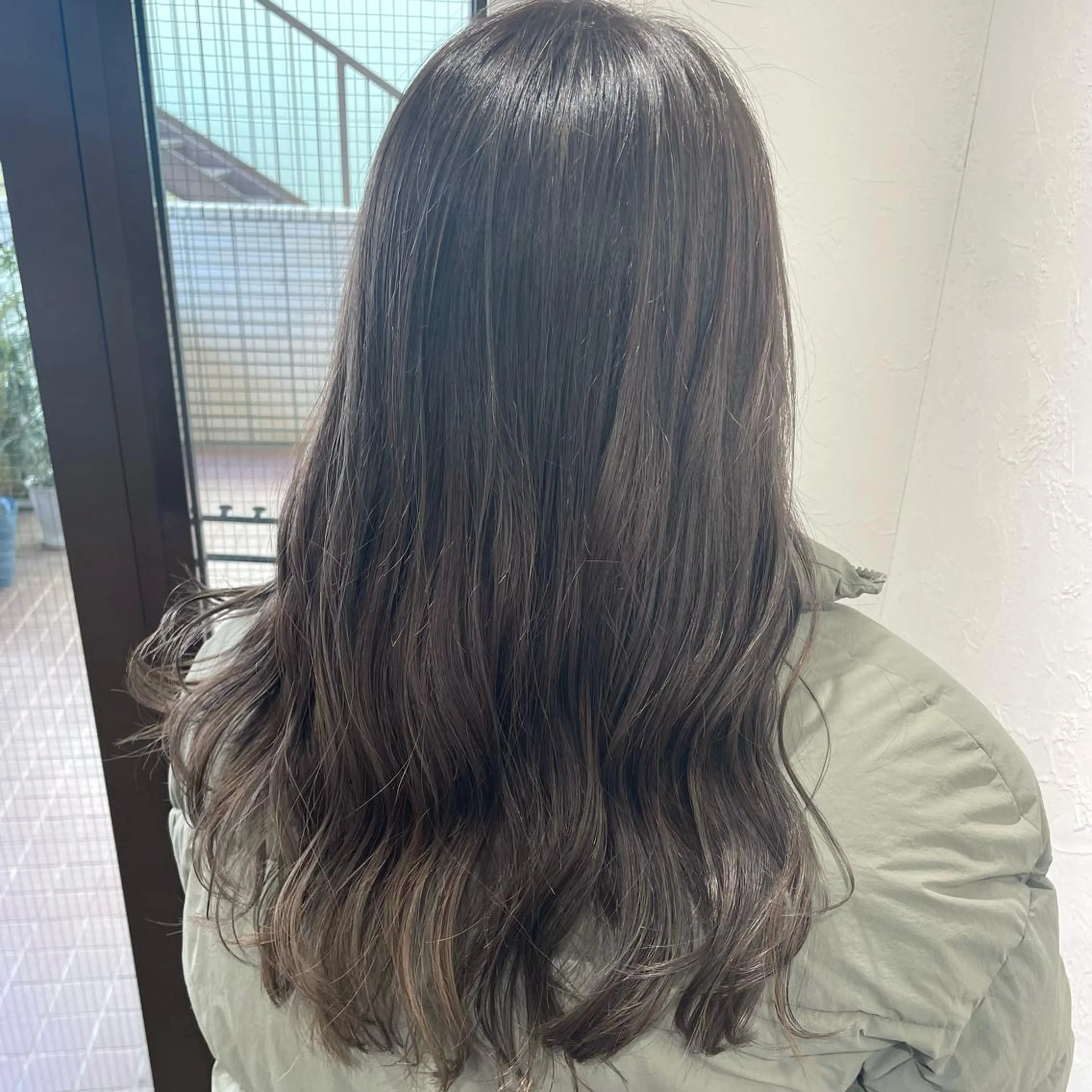 ロング カラー shiho .のヘアスタイル