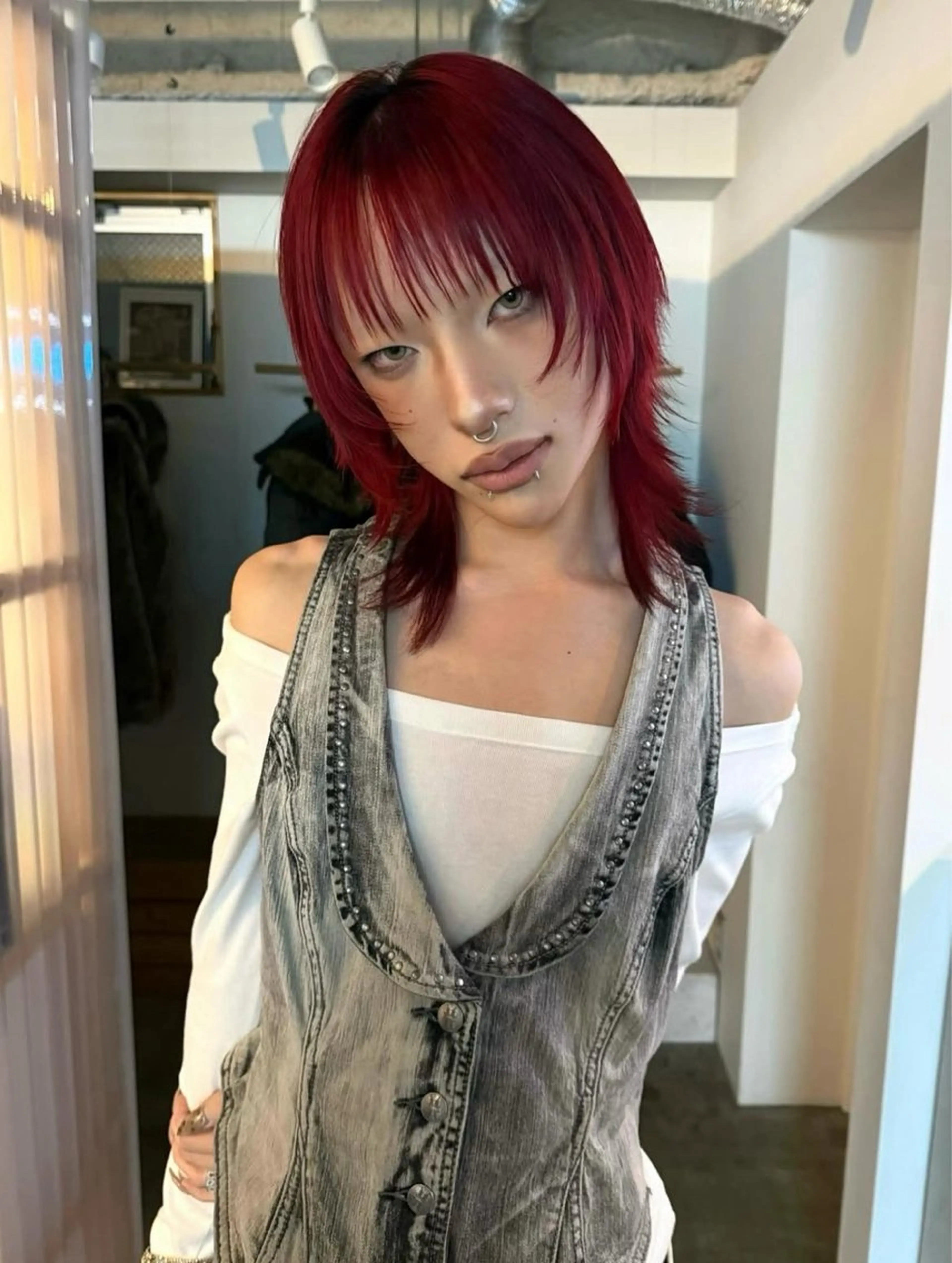 ミディアム カラー ブリーチ デザインカラー ダブルカラー ハイライトカラー ハイトーンカラー カット ヘアカラー PARKiiiNG 大阪心斎橋/ブリーチのヘアスタイル