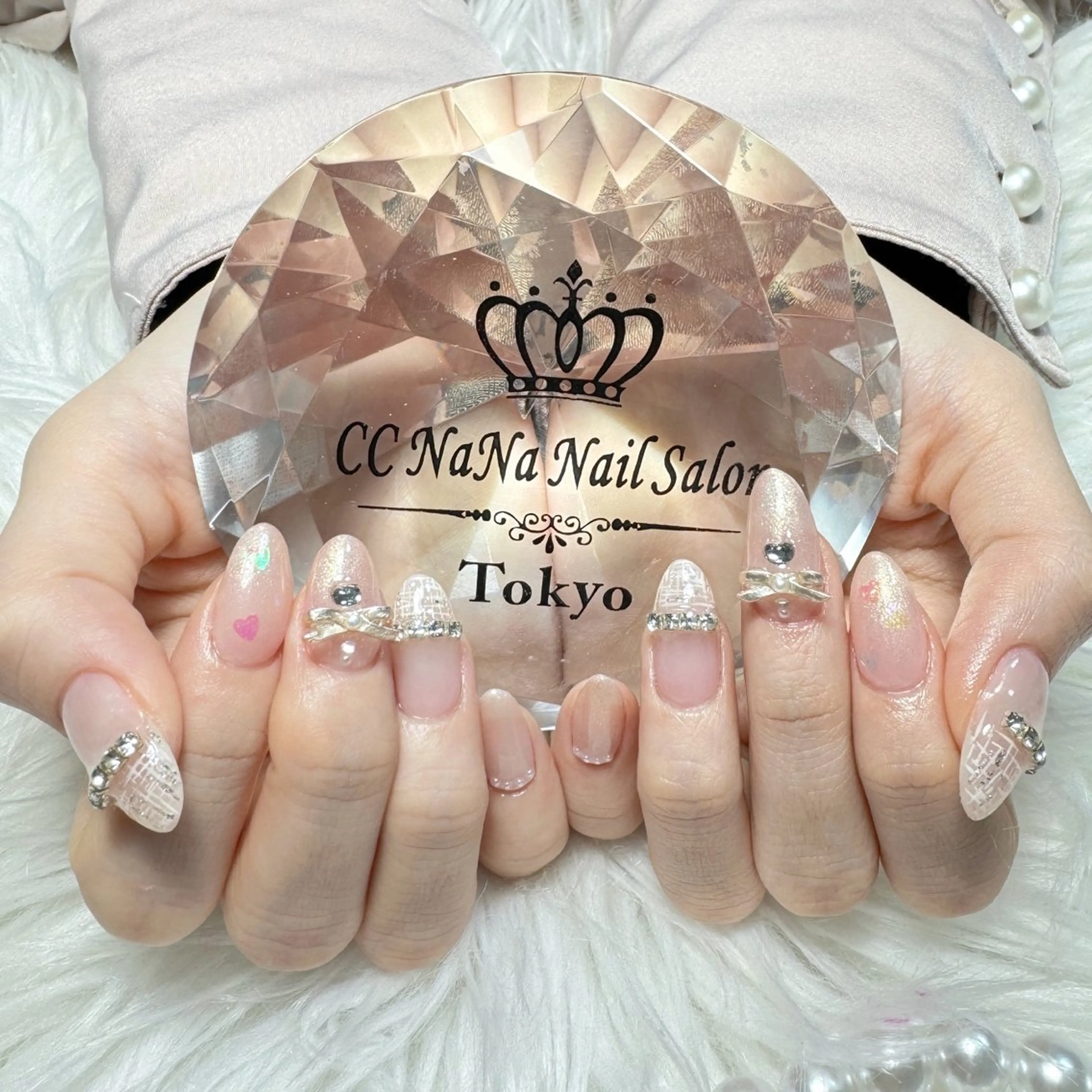 ネイル チークネイル フラッシュネイル ハート キラキラネイル 韓国ネイル ハンドネイル 💎CC・NaNa 韓国風ネイル🌙Cのネイルデザイン