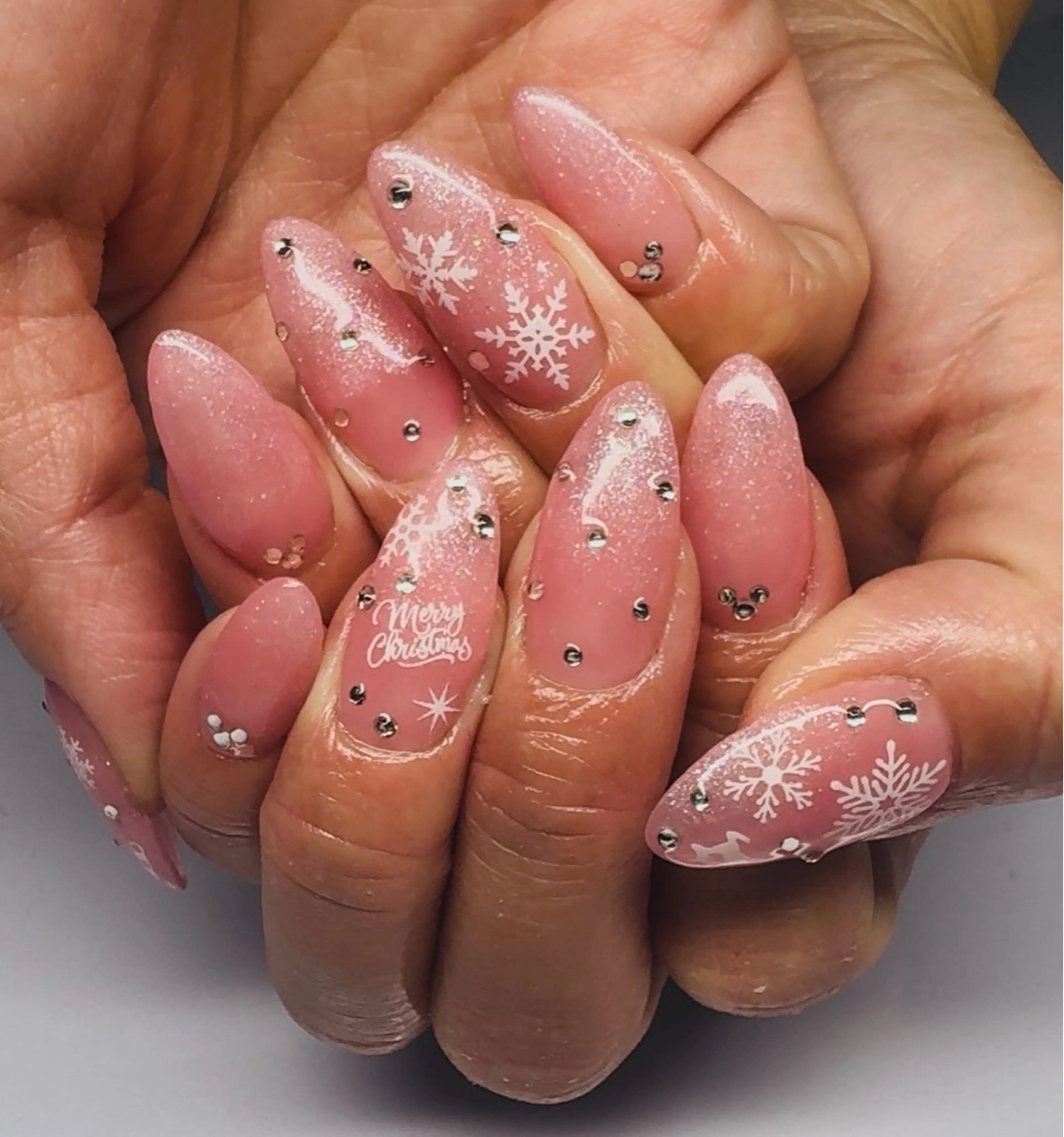 ネイル R Bella Nailのネイルデザイン