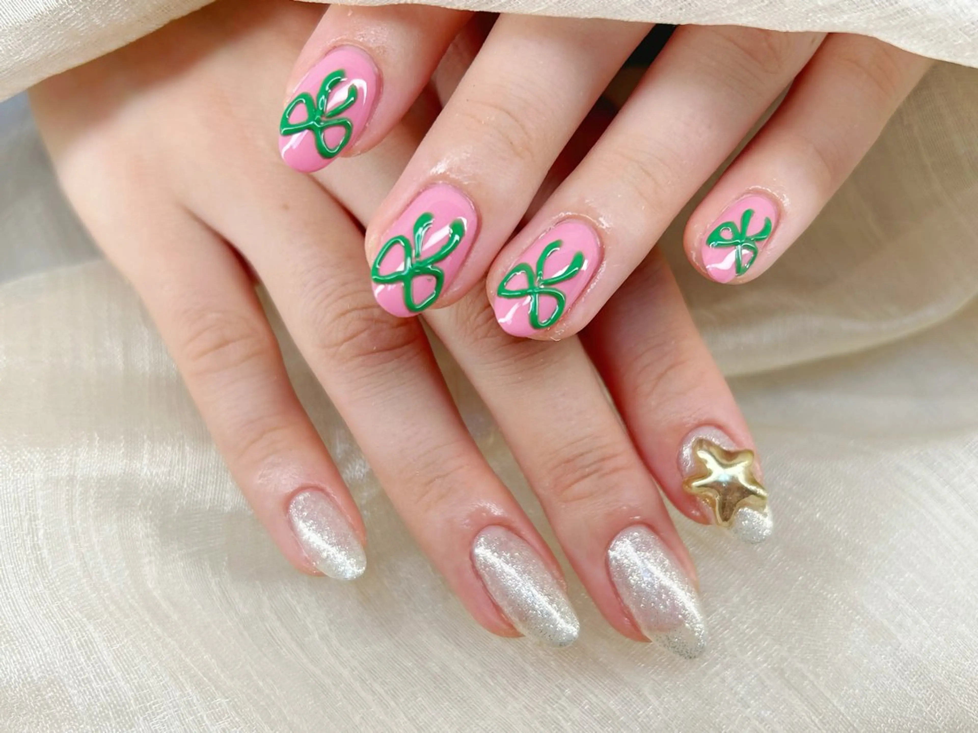 ネイル アートネイル 成人式 長さ出し フットネイル マグネットネイル ハンドネイル Lino Nailのネイルデザイン