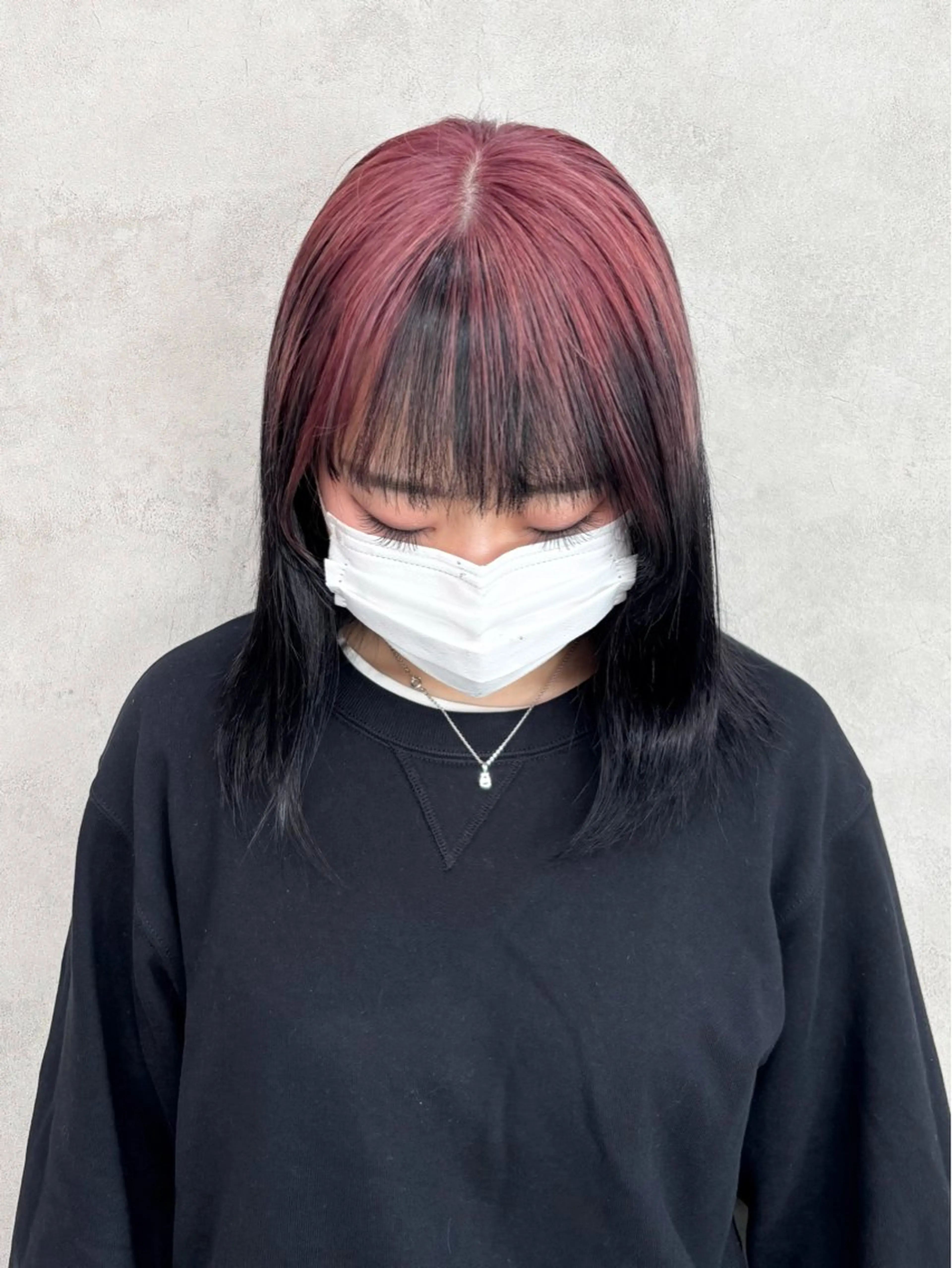 ミディアム カラー 黒髪 ブリーチ ラベンダーカラー ピンクカラー ヘアカラー 💎色落ち綺麗に白肌 ラベンダー💎りんのヘアスタイル