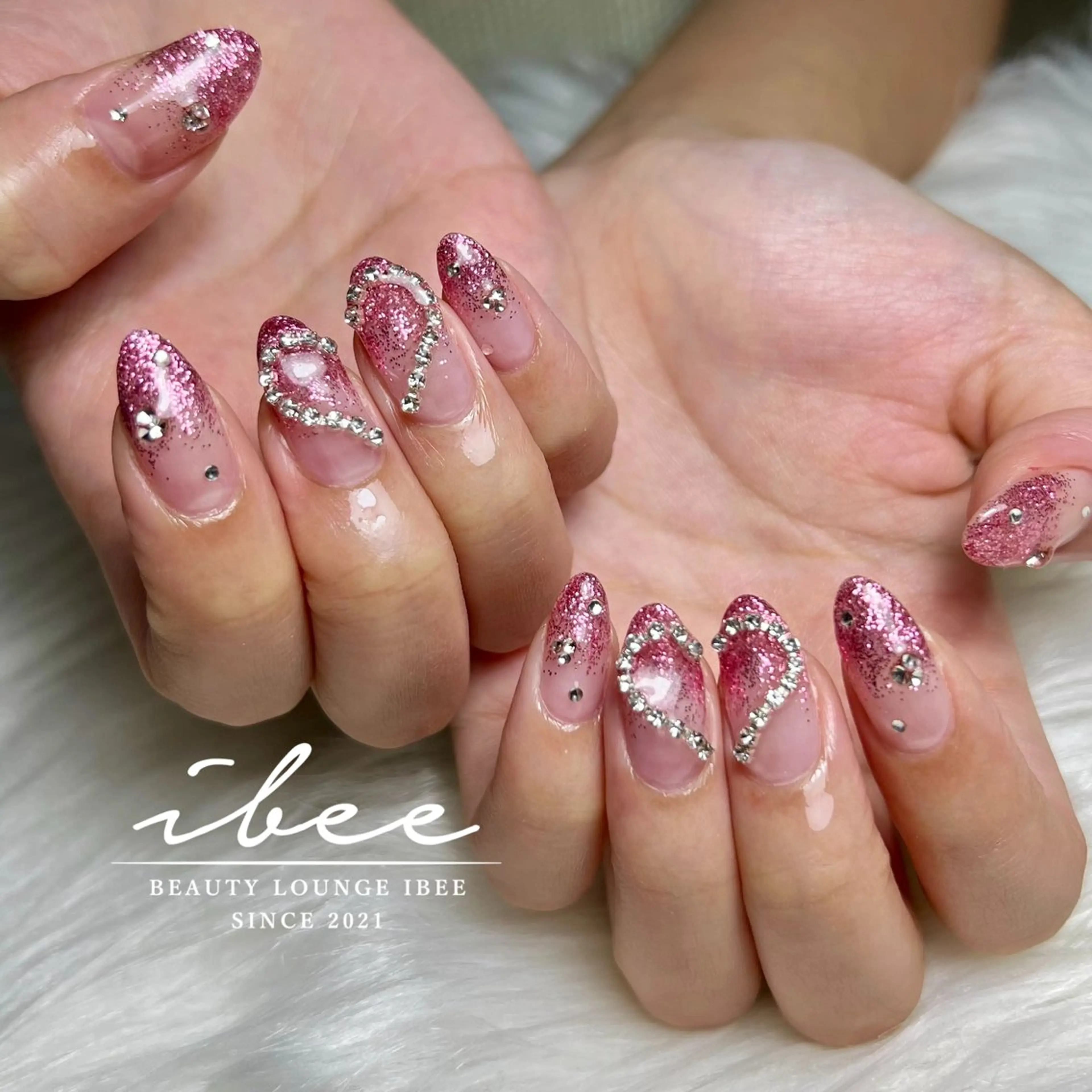 ネイル ハンドネイル ibee nail 🤍yumiのネイルデザイン