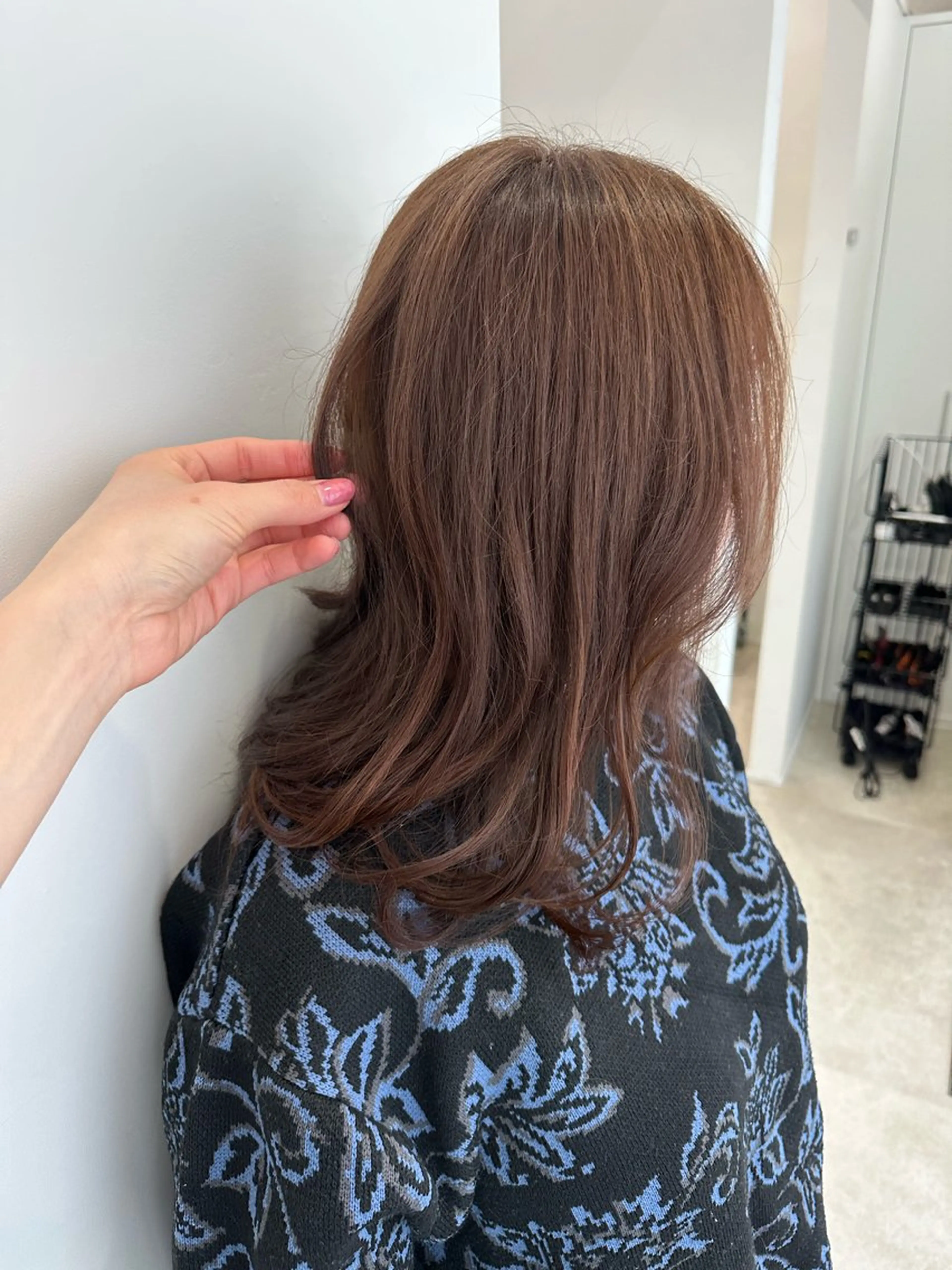 ミディアム カラー カット ヘアカラー レイヤー/ナチュラル 💐nao.のヘアスタイル