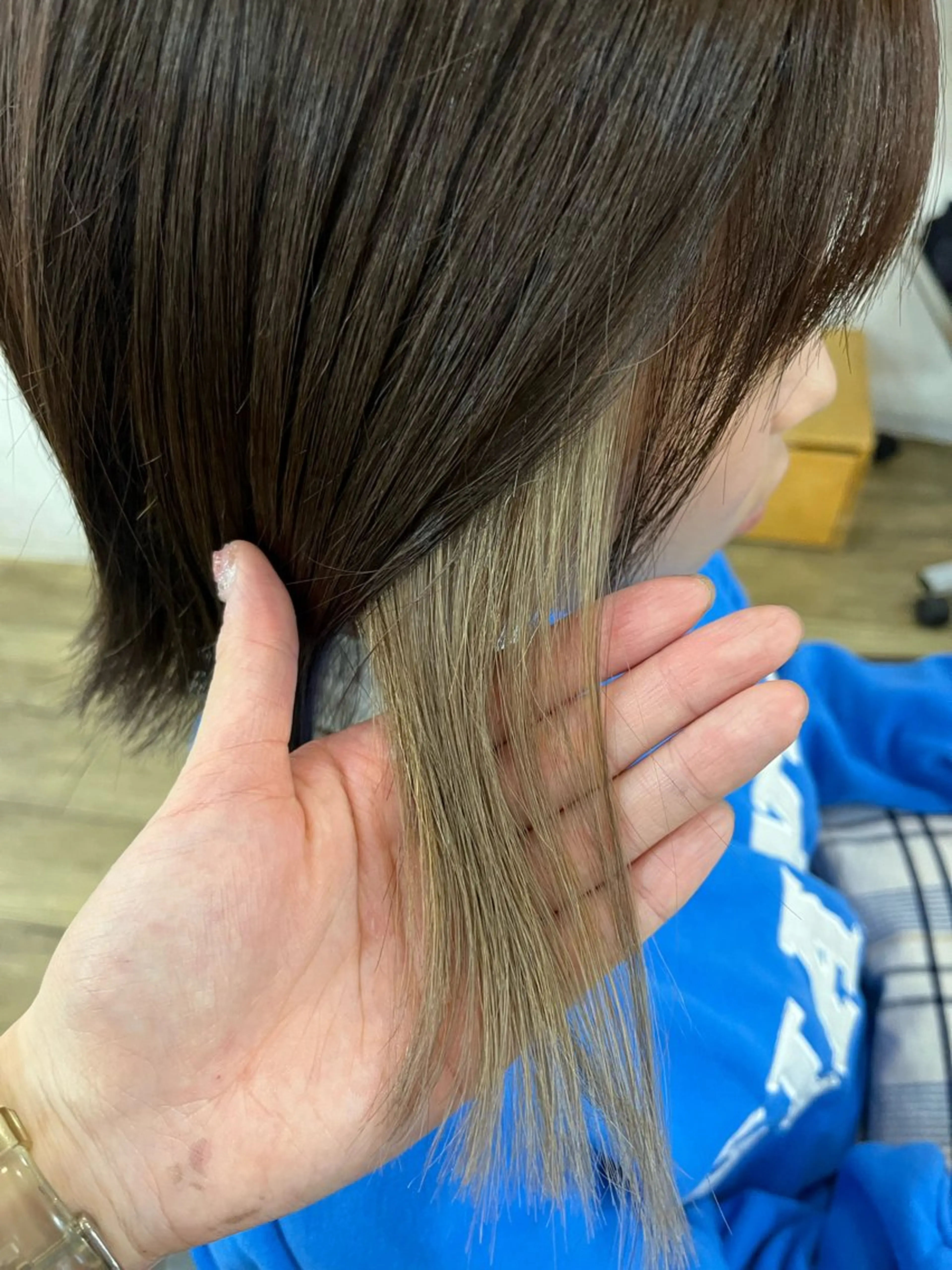 ミディアム カラー ベージュカラー イヤリングカラー カット ヘアカラー トリートメント 似合わせ/ブリーチ/ 髪質改善/ミクෆ‪のヘアスタイル