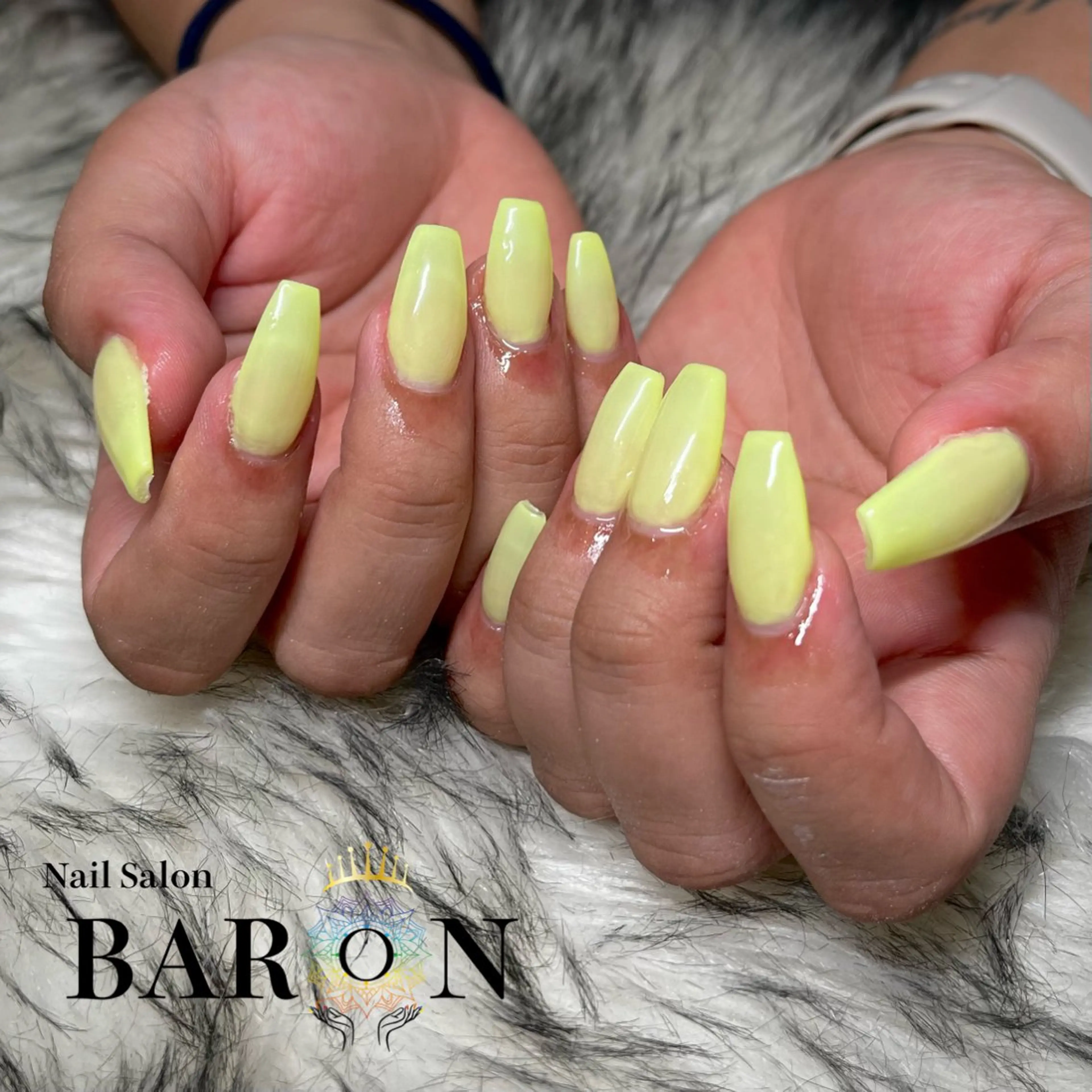 ネイル パステルネイル 黄色 ハンドネイル ☆SAKI☆ BARON 店長のネイルデザイン