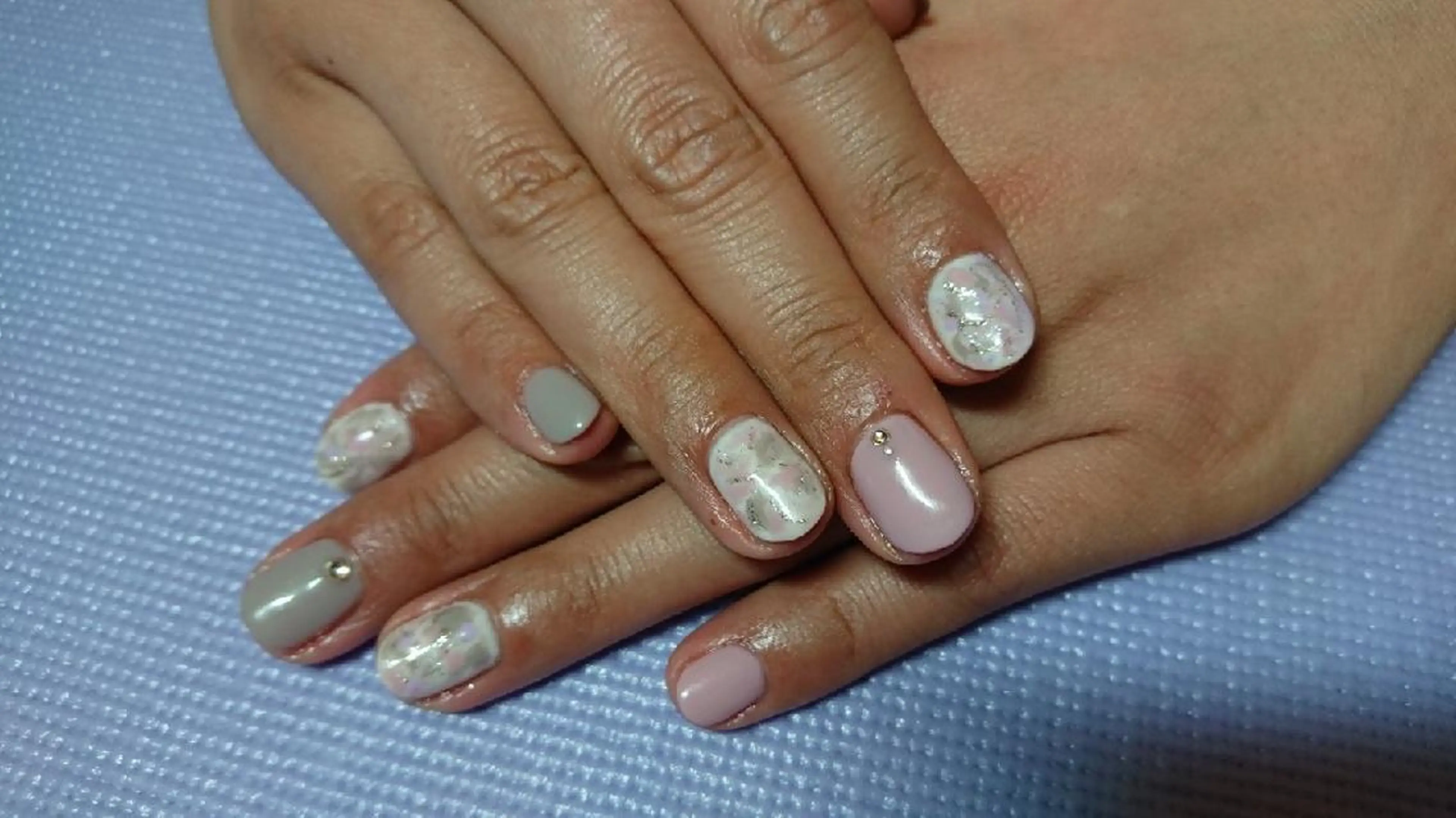 ネイル ニュアンスネイル 春ネイル 平野 亜季のネイルデザイン