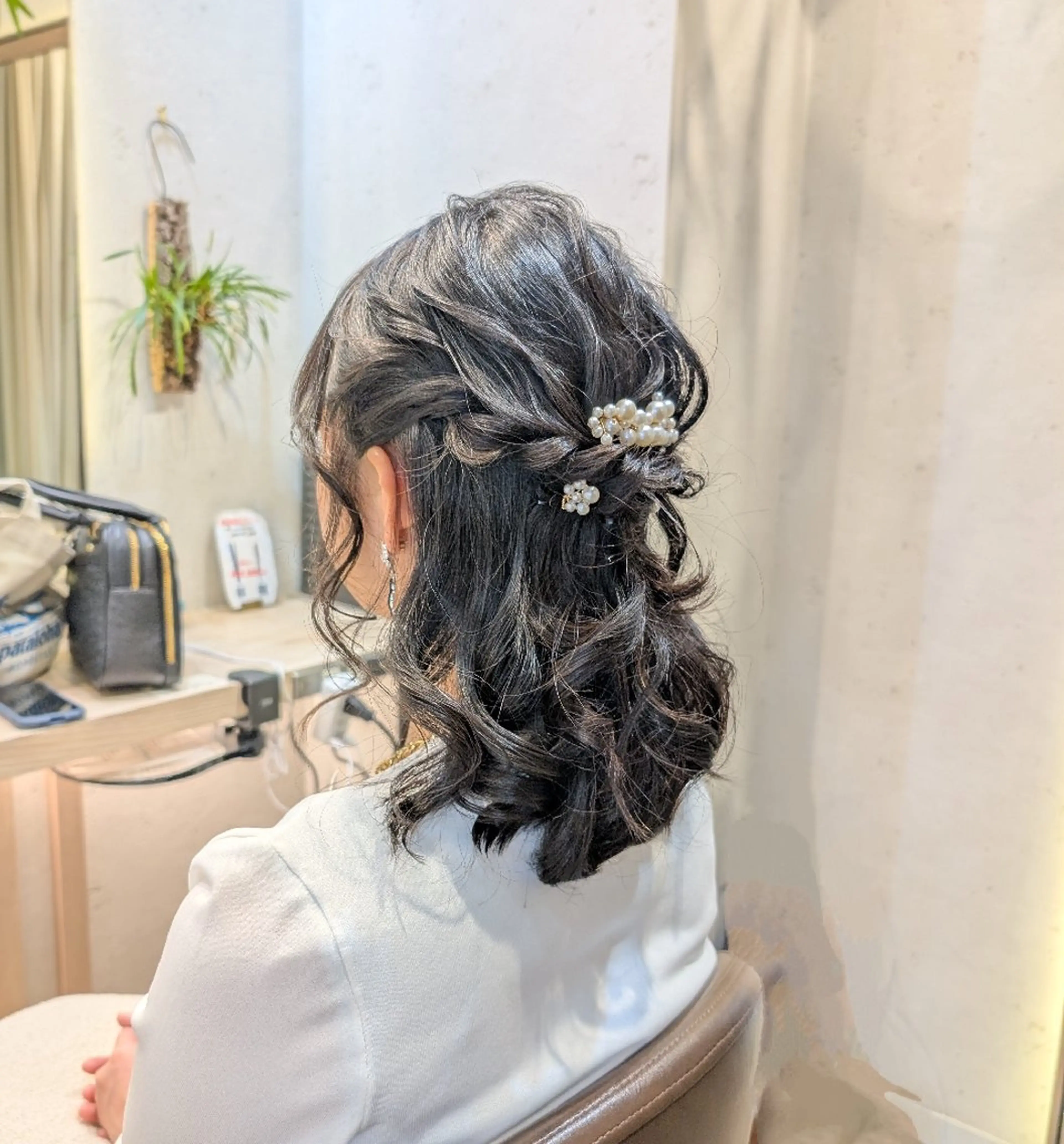 ヘアアレンジ ミディアム ヘアセット koto💭 コトのヘアスタイル