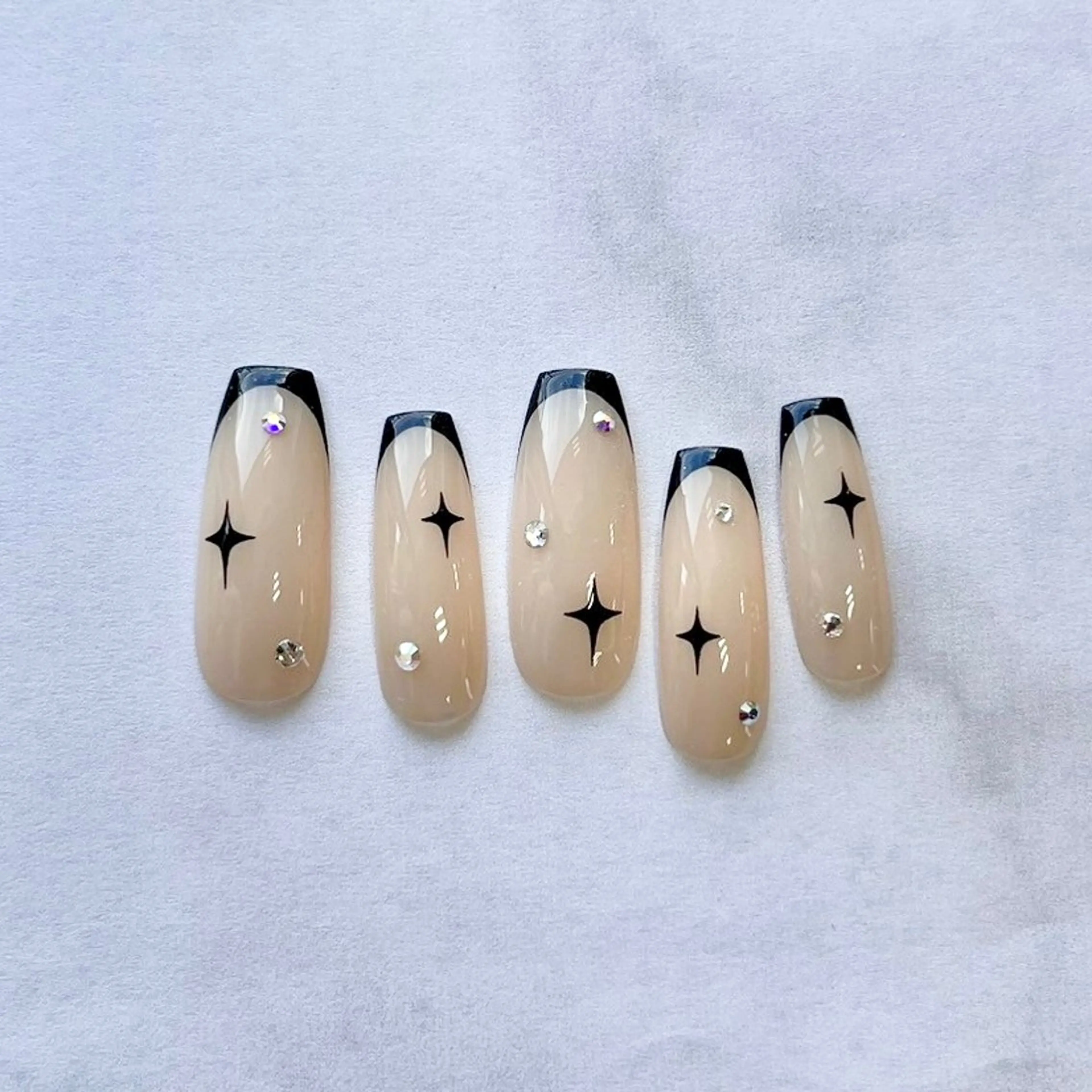 ネイル ハンドネイル ハンドケア ètoile 目黒店のネイルデザイン