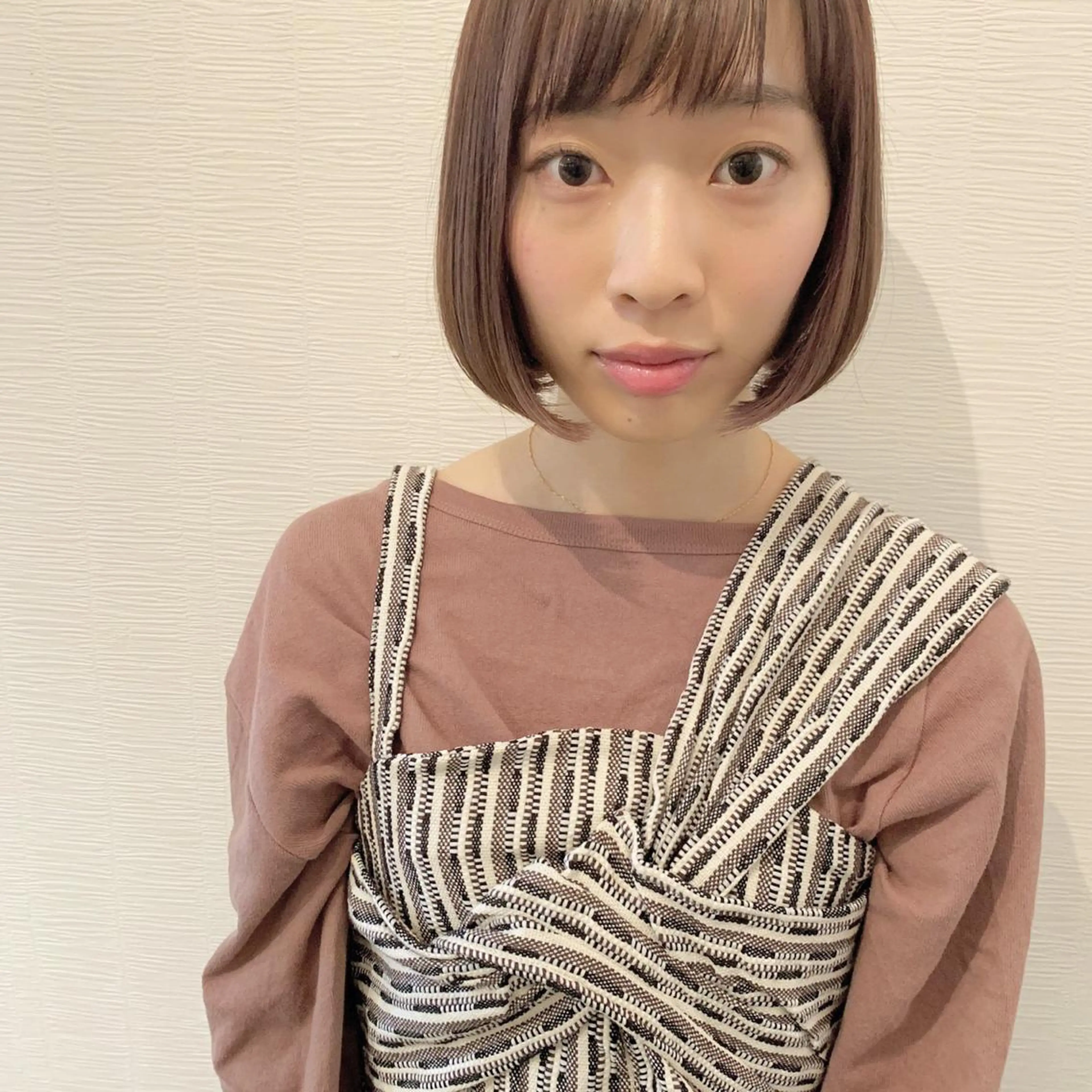 ショート カラー ブリーチ 透明感カラー グラデーションカラー ハイライトカラー インナーカラー toiro by lien hair atelier所属・池田 真由美のヘアスタイル