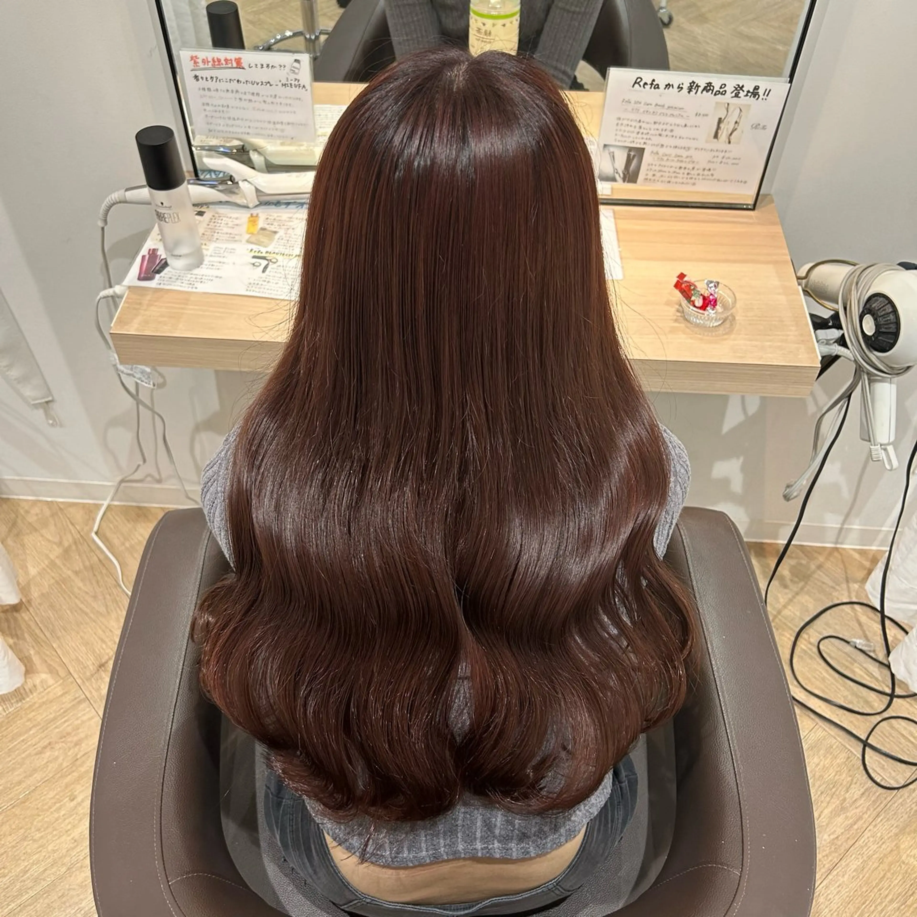 ロング カラー カット ヘアカラー 砂野 真璃奈のヘアスタイル