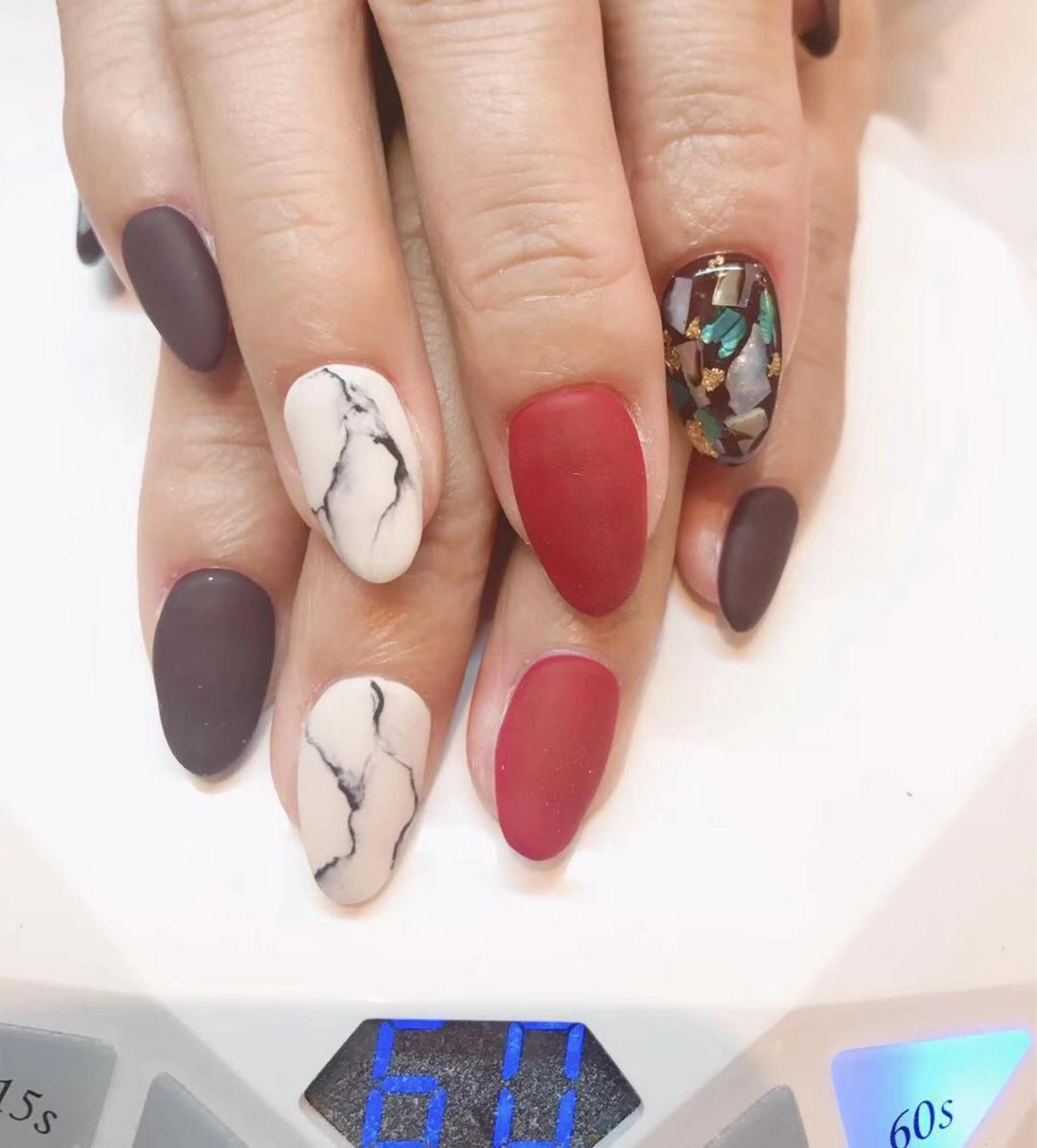 ネイル エムズ エムズのマツエク・マツパデザイン