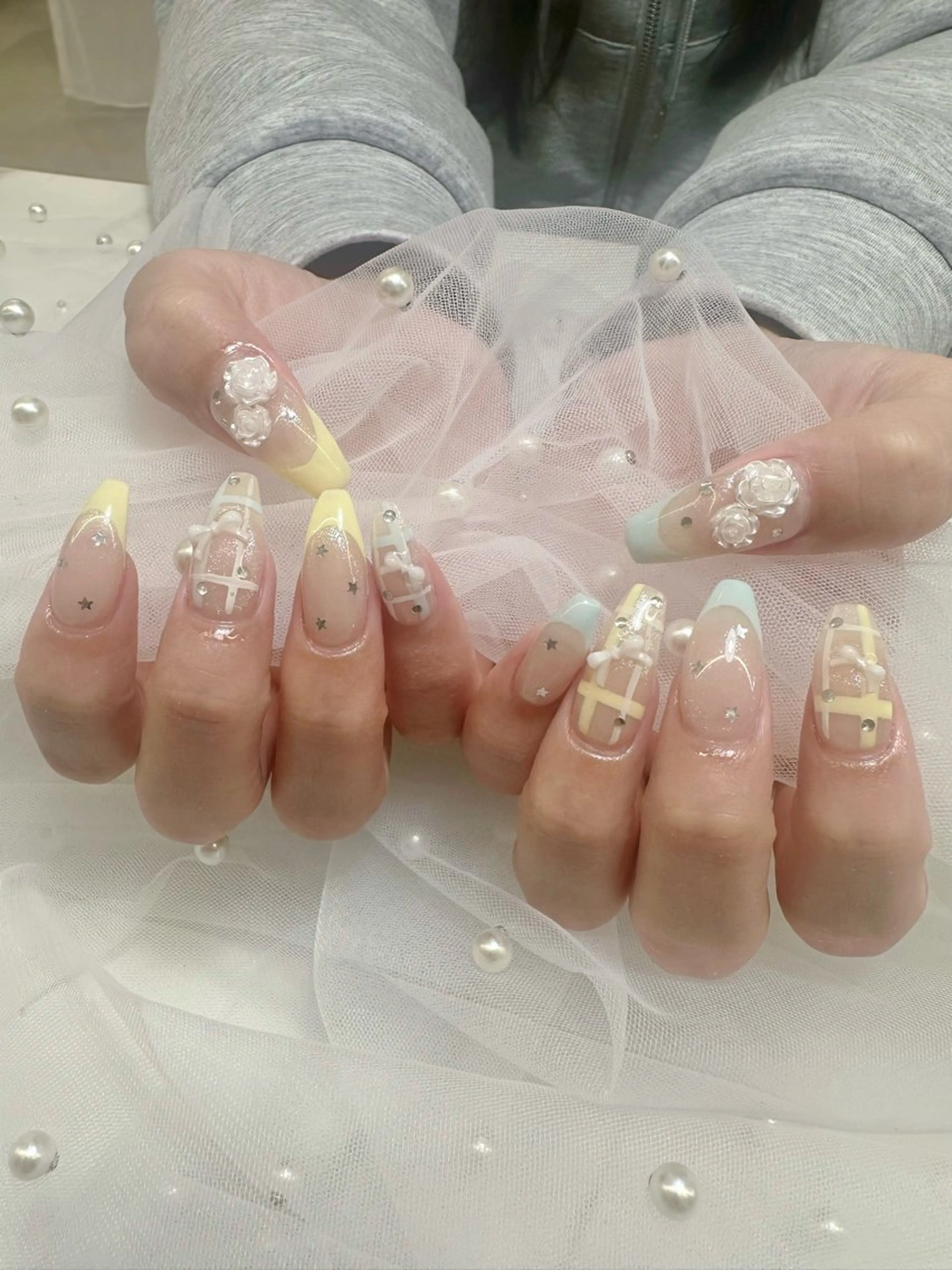 ネイル ハンドネイル nami🐰🎀 堺筋本町ネイルサロンのネイルデザイン