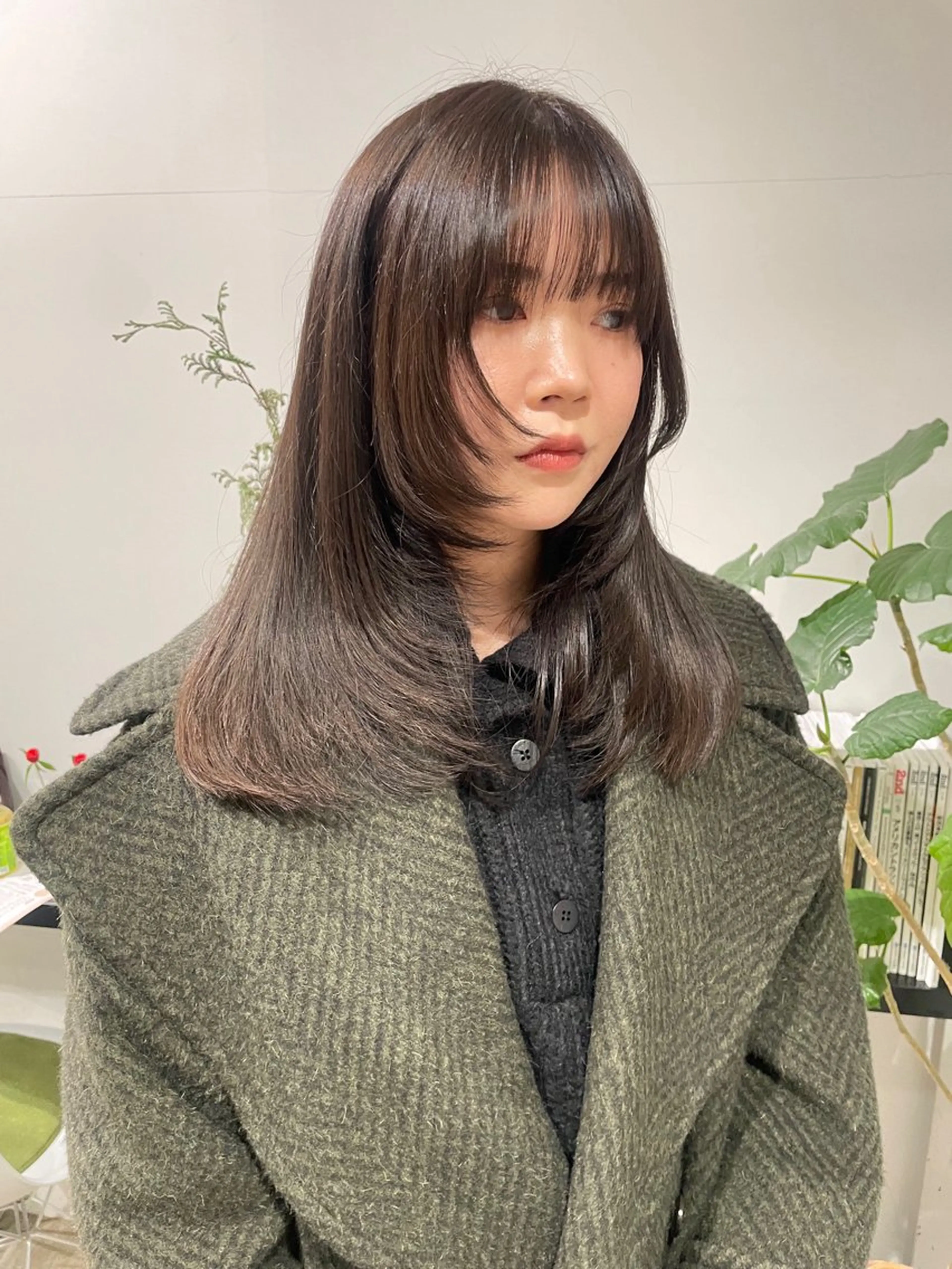 セミロング カラー レイヤーカット ウルフ/似合わせ レイヤー/RIHOのヘアスタイル