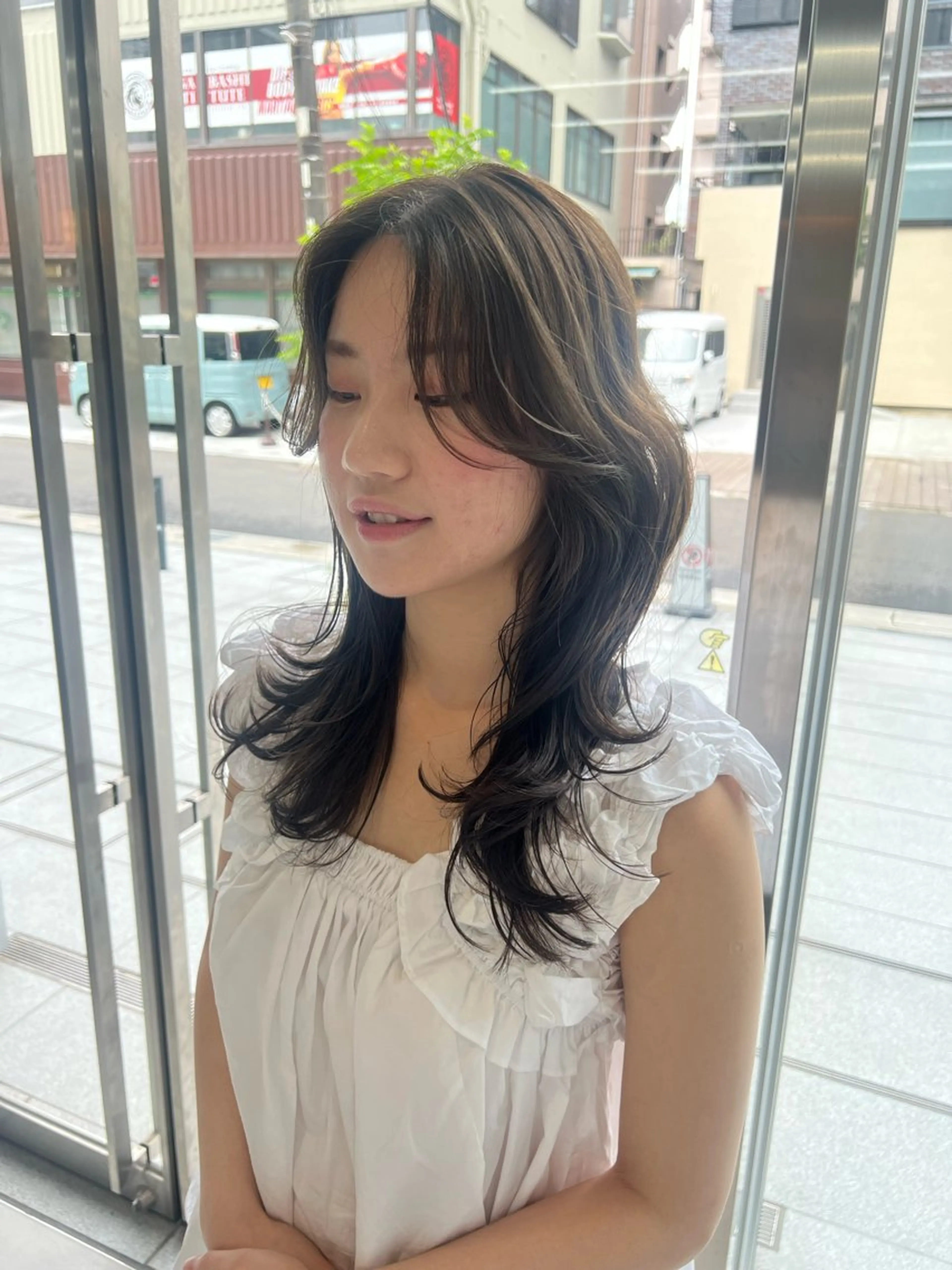 ミディアム カラー レイヤーカット カット ヘアカラー トリートメント 吉沢遣人/レイヤー 艶カラー/抜け感のヘアスタイル