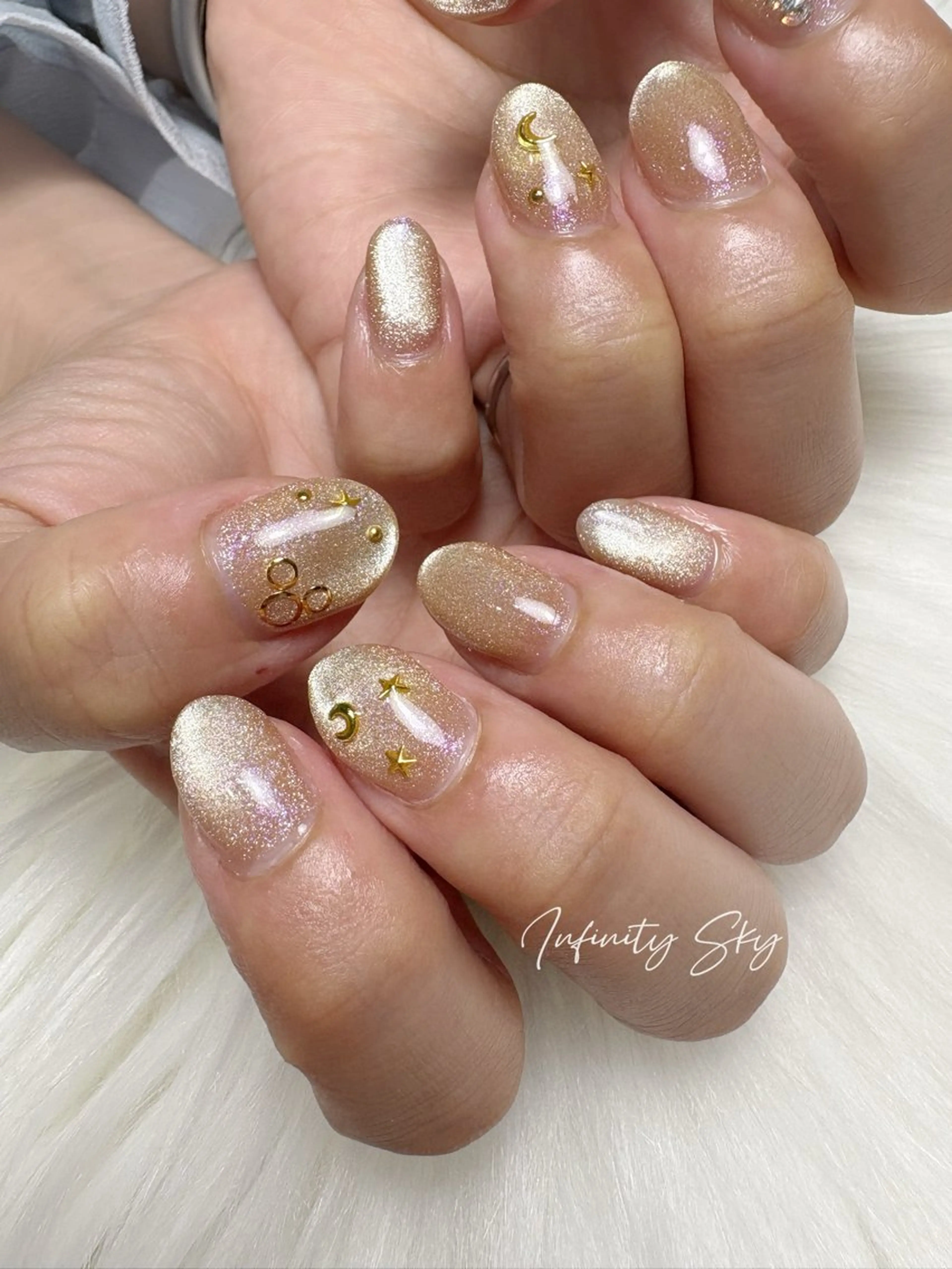 ネイル マグネットネイル infinity skyのネイルデザイン