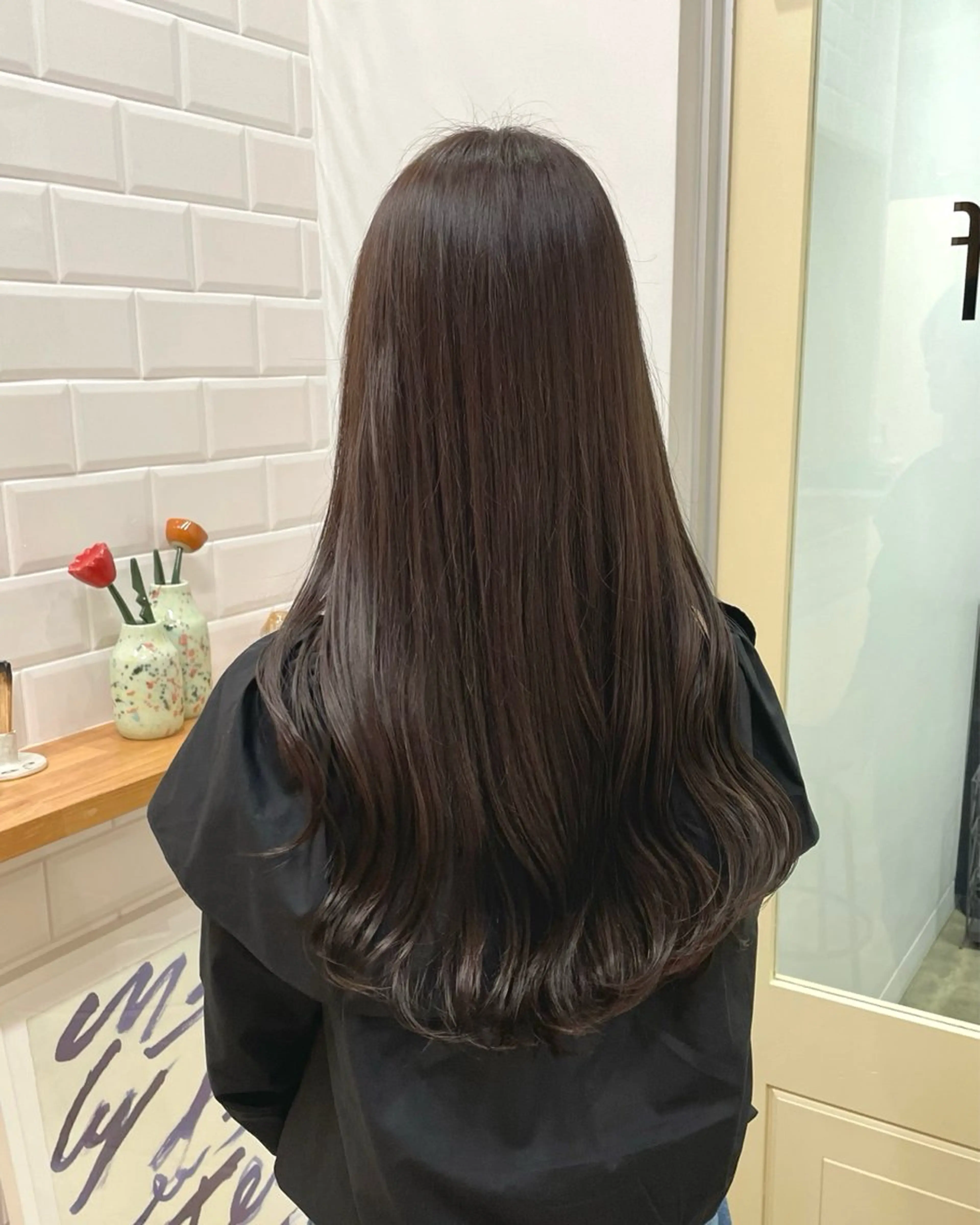 ロング カラー グレージュ 古市 萌乃華のヘアスタイル