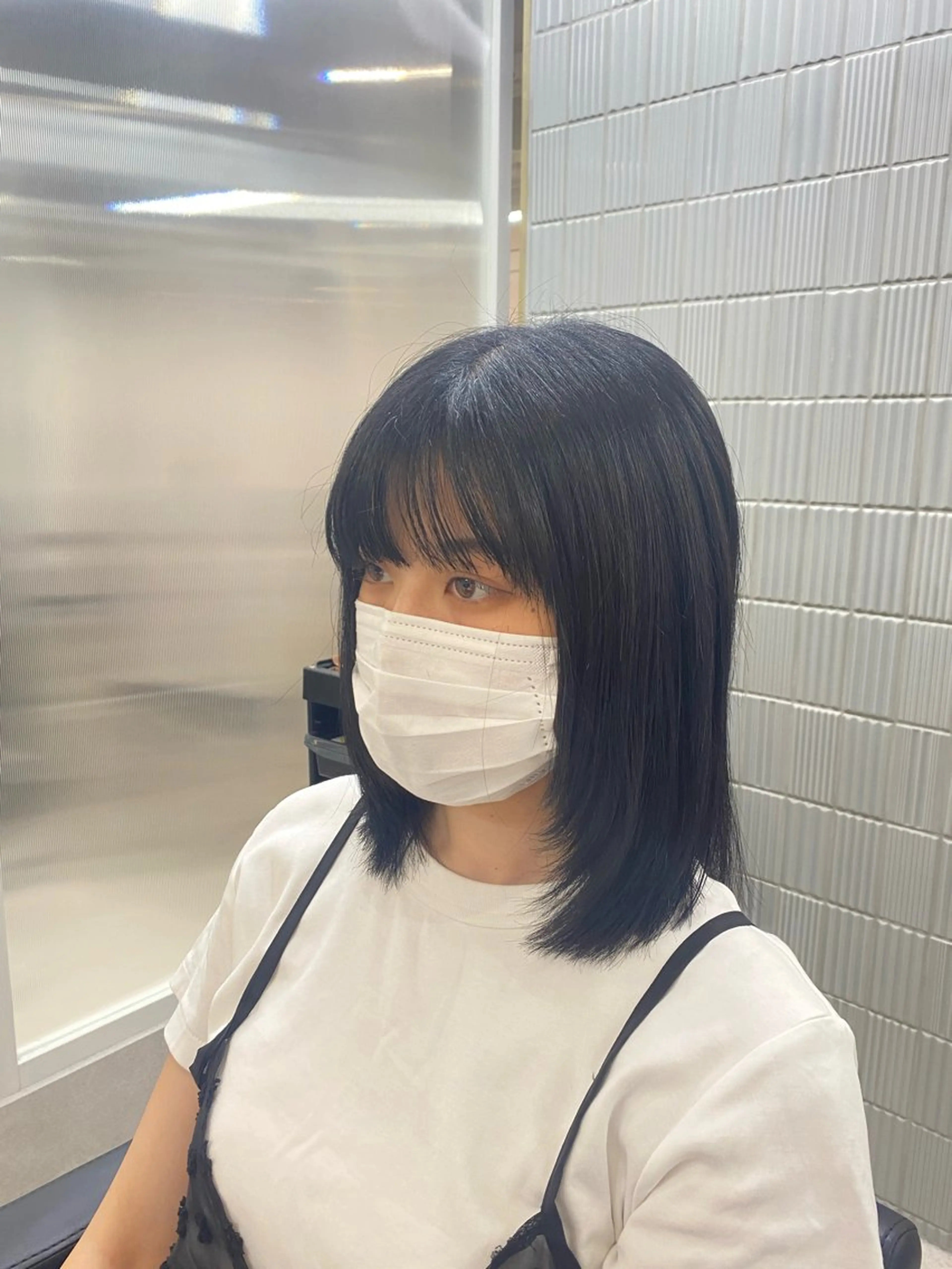 ショート カラー 黒髪 カット ヘアカラー 韓国🇰🇷艶髪 ケアカラーSHURIのヘアスタイル