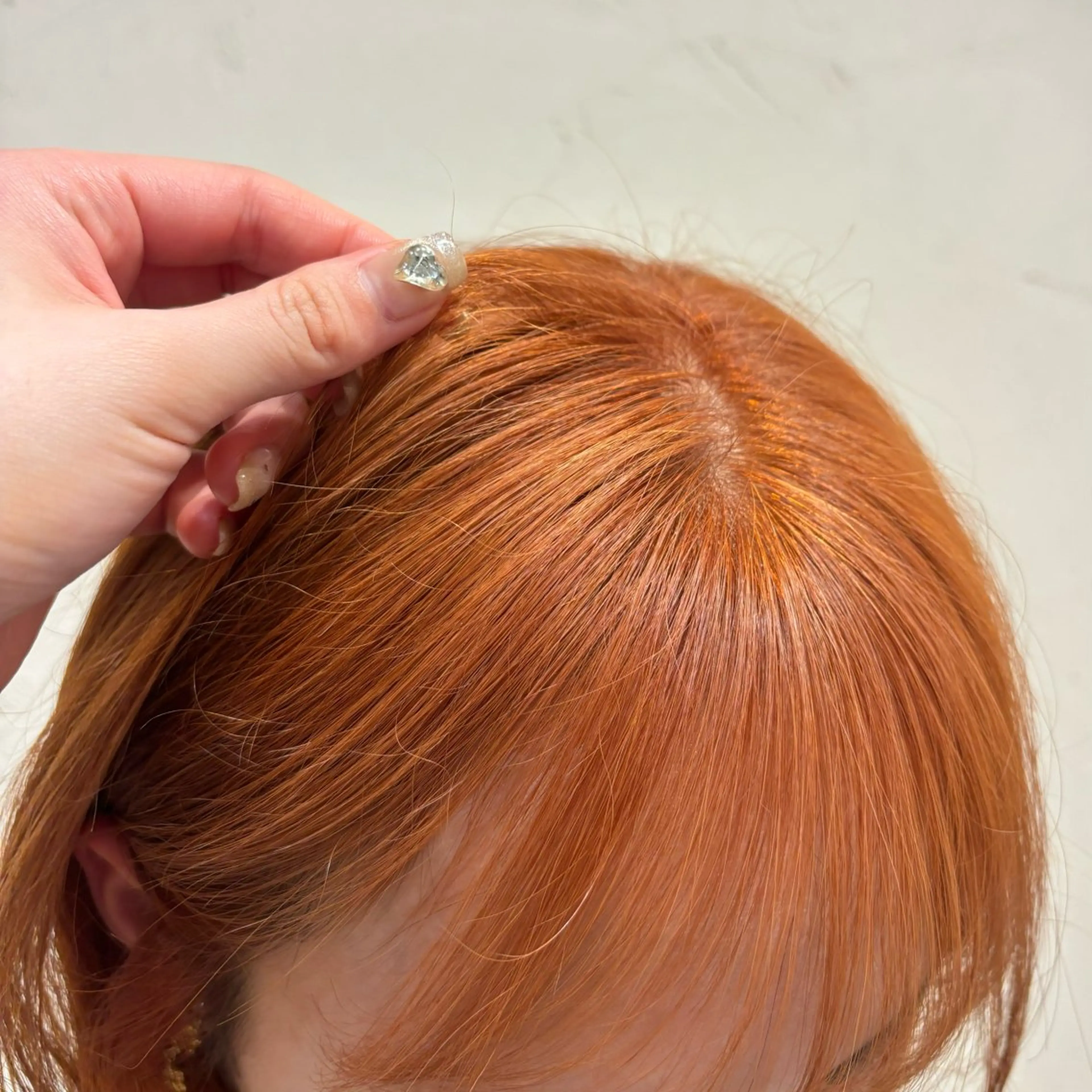 ショート カラー ベージュカラー ブリーチ オレンジ オレンジベージュ 暖色/艶カラー🍑☆ /杉村夏希のヘアスタイル