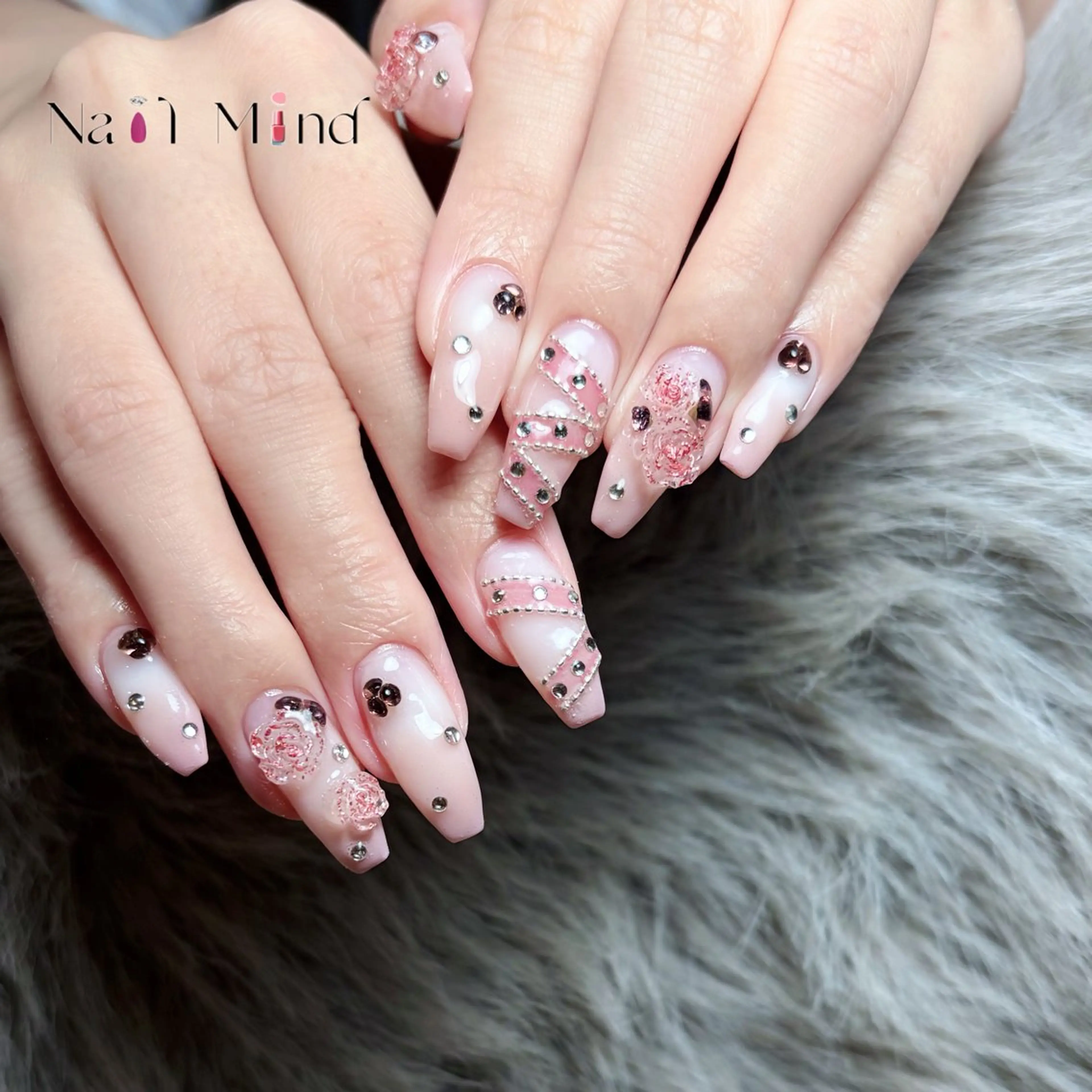 ネイル ハンドネイル NailMind トライアルのネイルデザイン