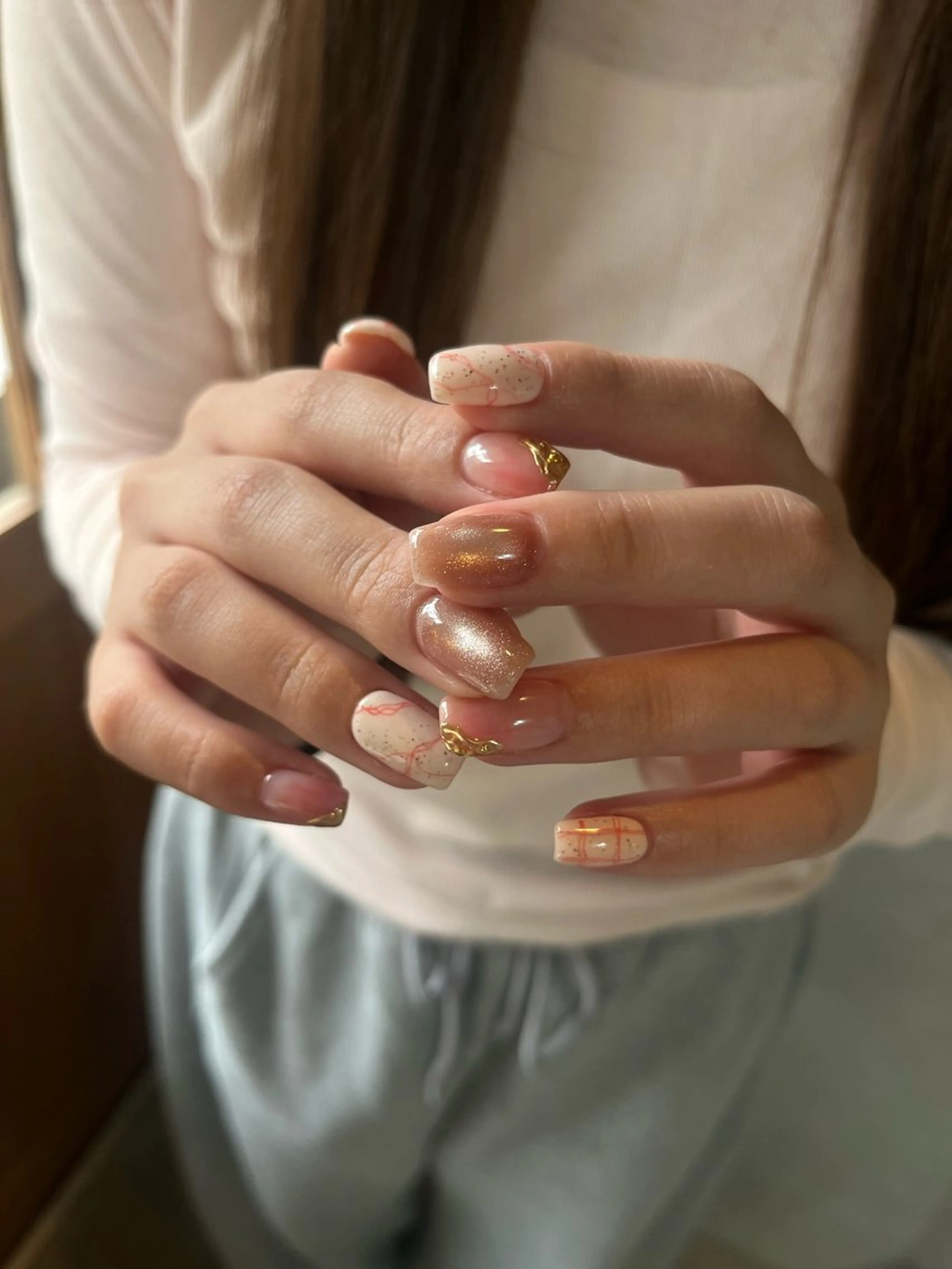 ネイル ハンドネイル フットネイル akari .のネイルデザイン