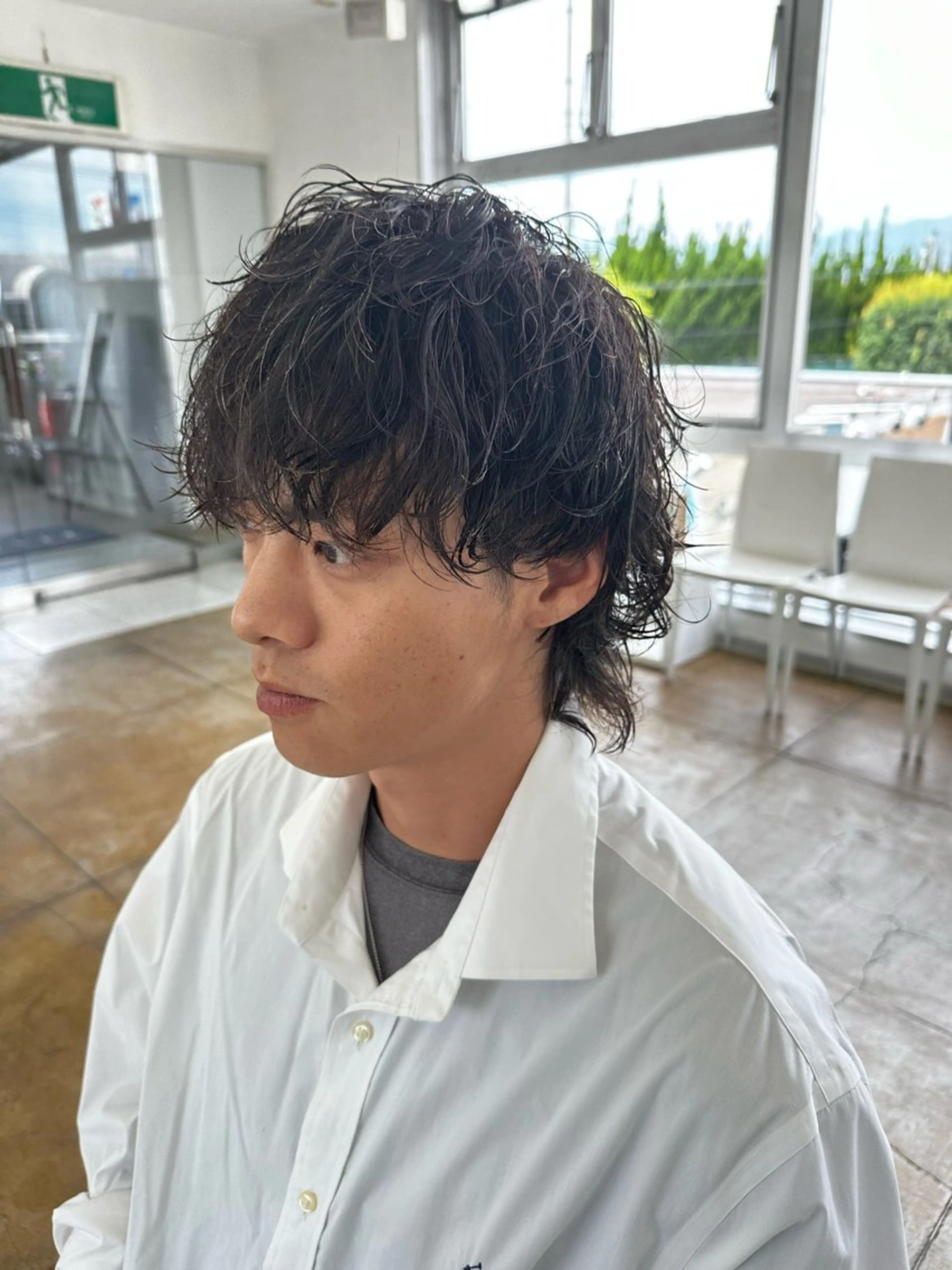 ミディアム パーマ メンズ 森本 光貴のヘアスタイル