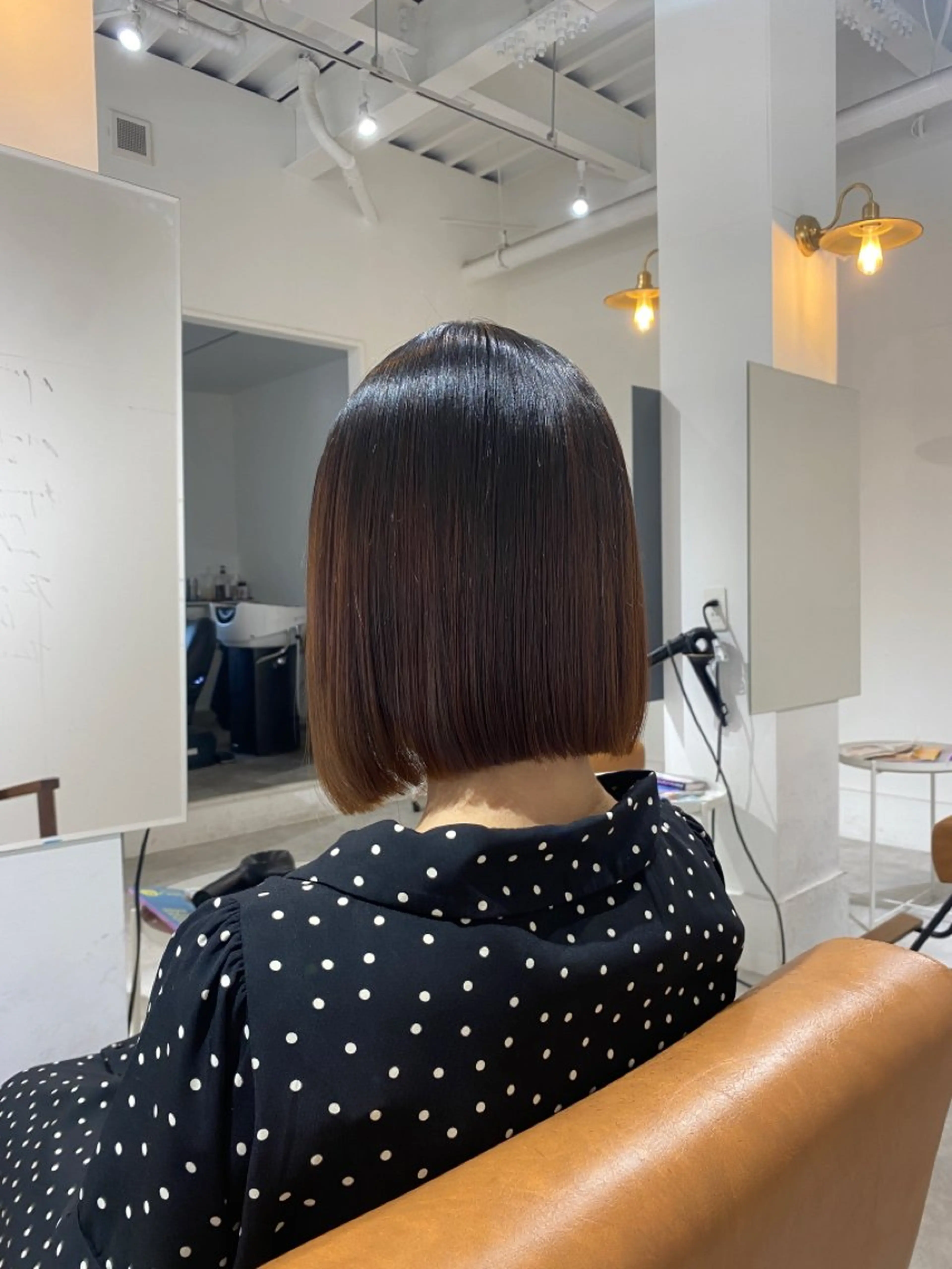 ミディアム ボブ 鳴海 稜真のヘアスタイル